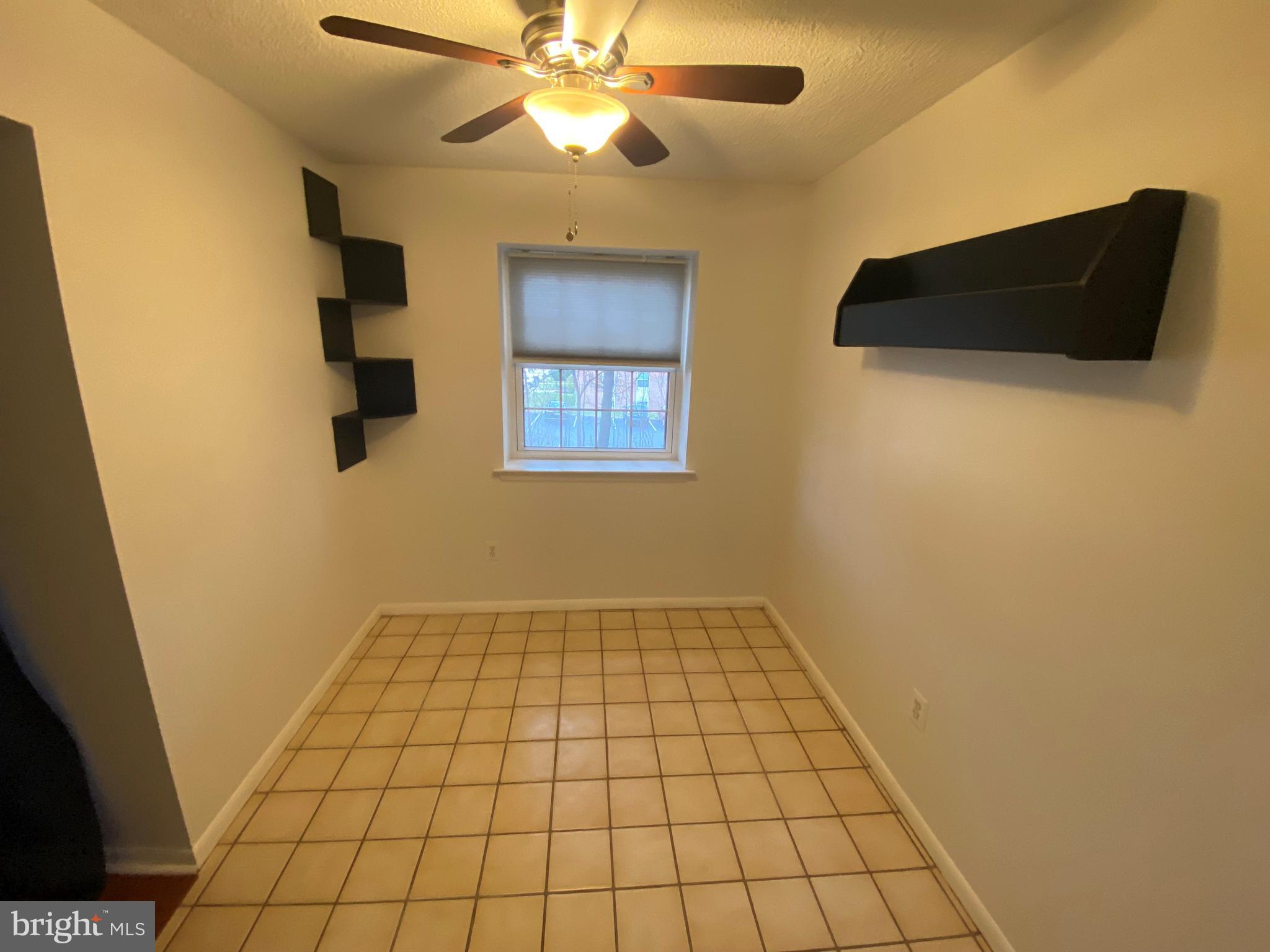 GOSHEN VALLEY III - Residential Lease