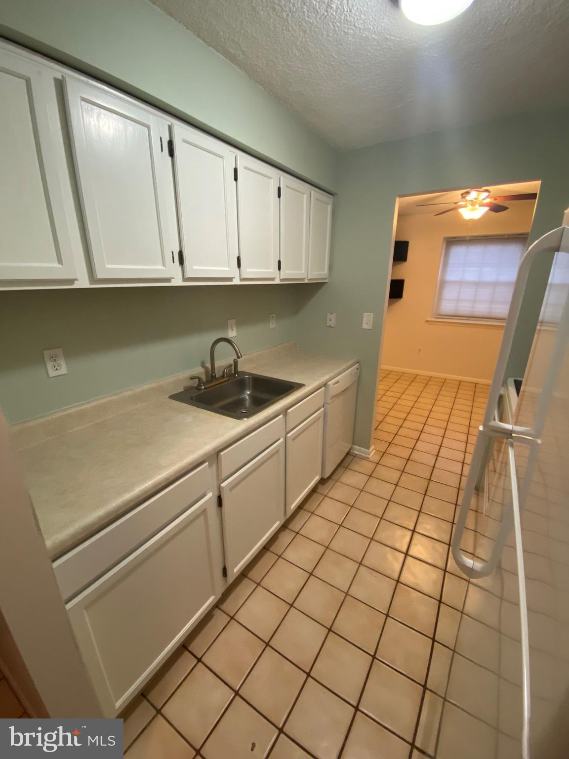 GOSHEN VALLEY III - Residential Lease