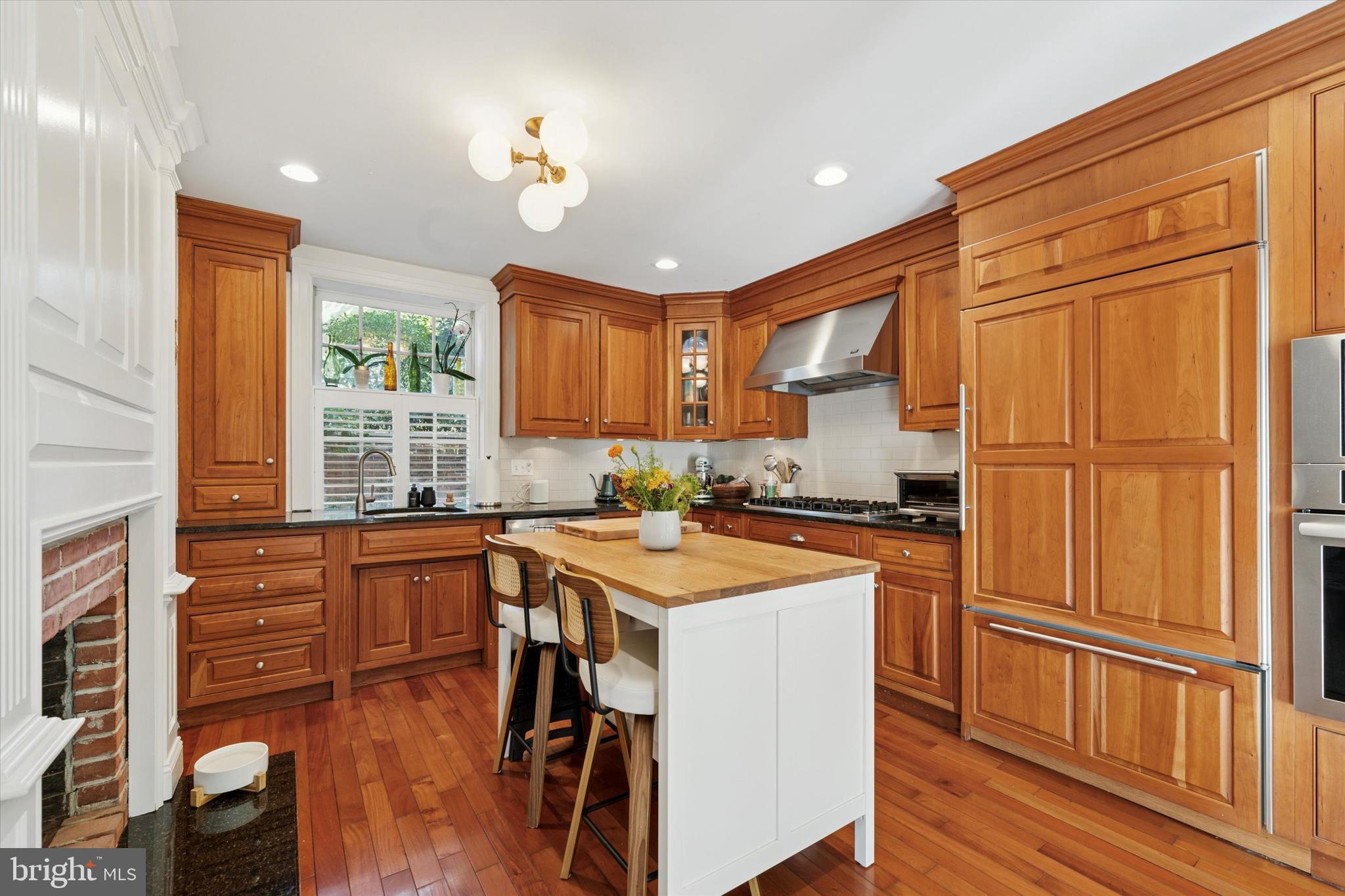 WASHINGTON SQ WEST - Residential