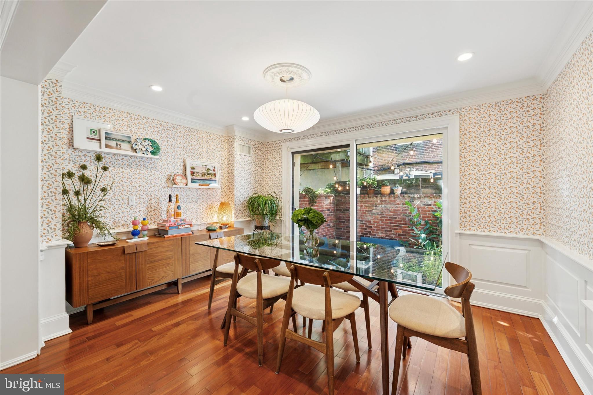 WASHINGTON SQ WEST - Residential