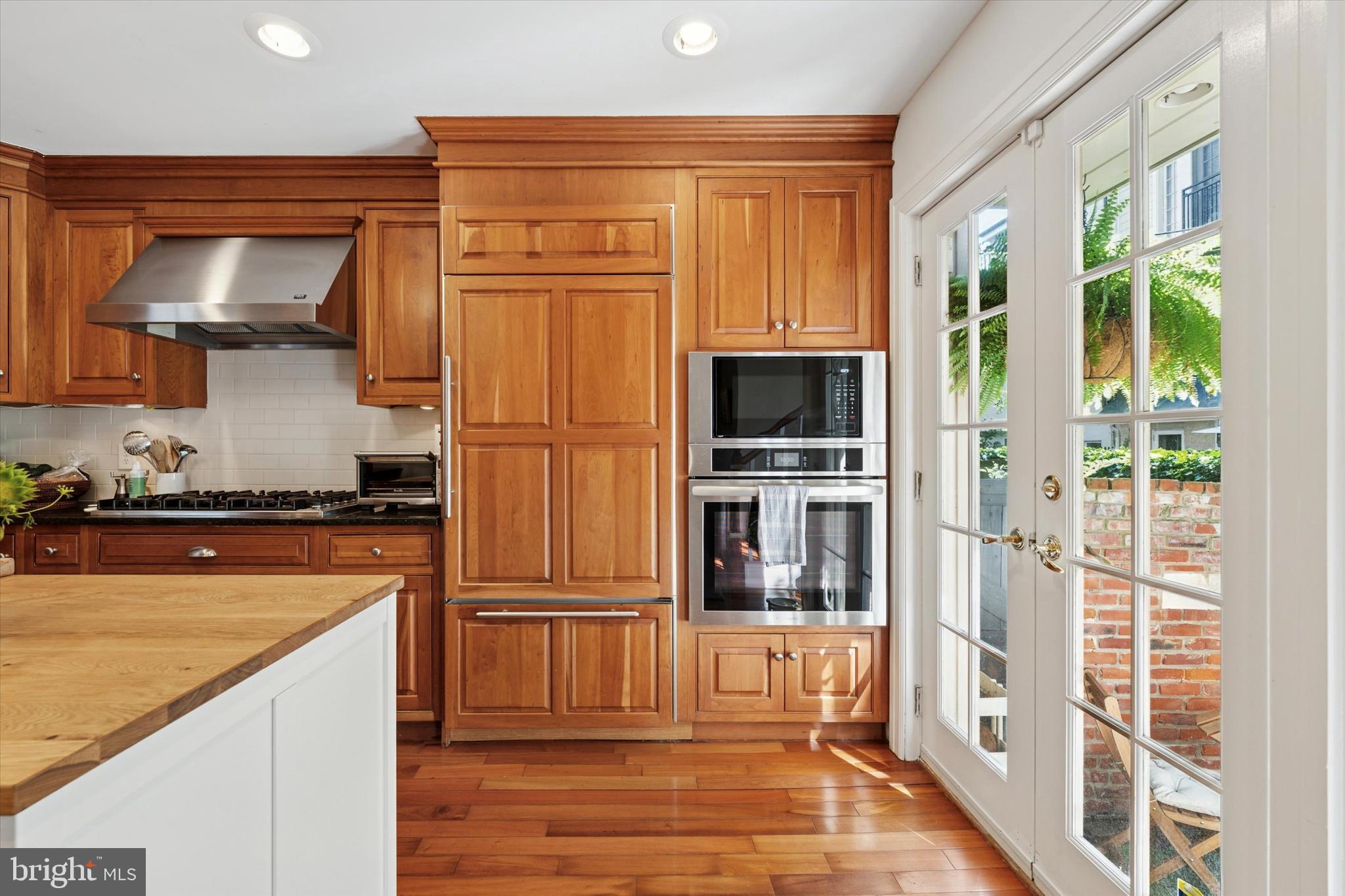 WASHINGTON SQ WEST - Residential