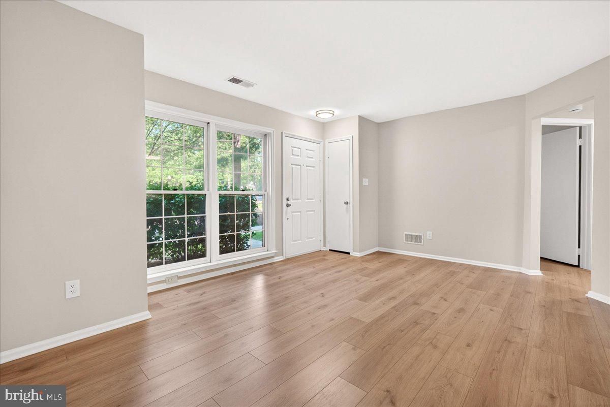 5700 BREWER HOUSE CIRCLE T3-11