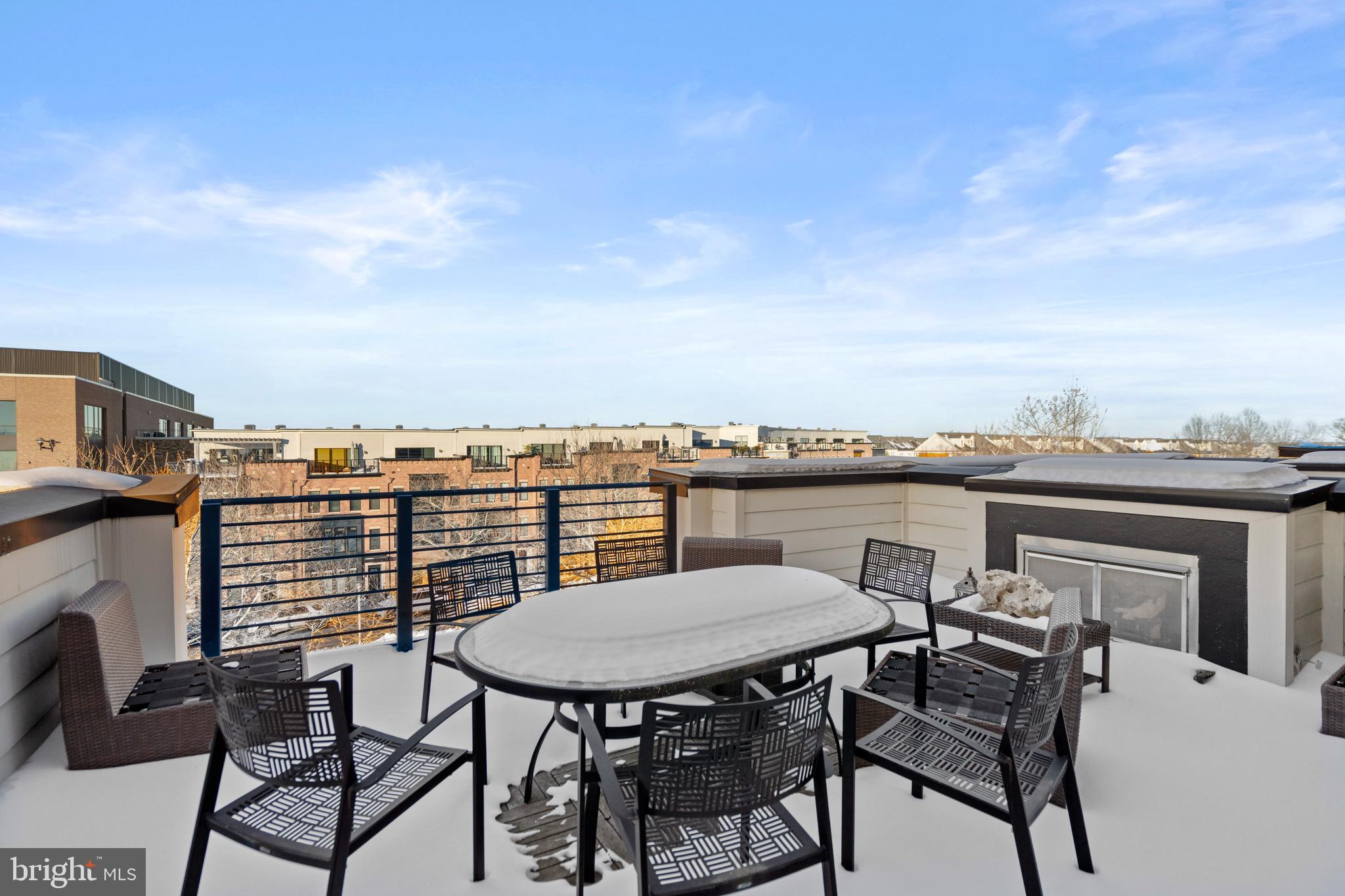 BRAMBLETON TOWN CENTER - Residential