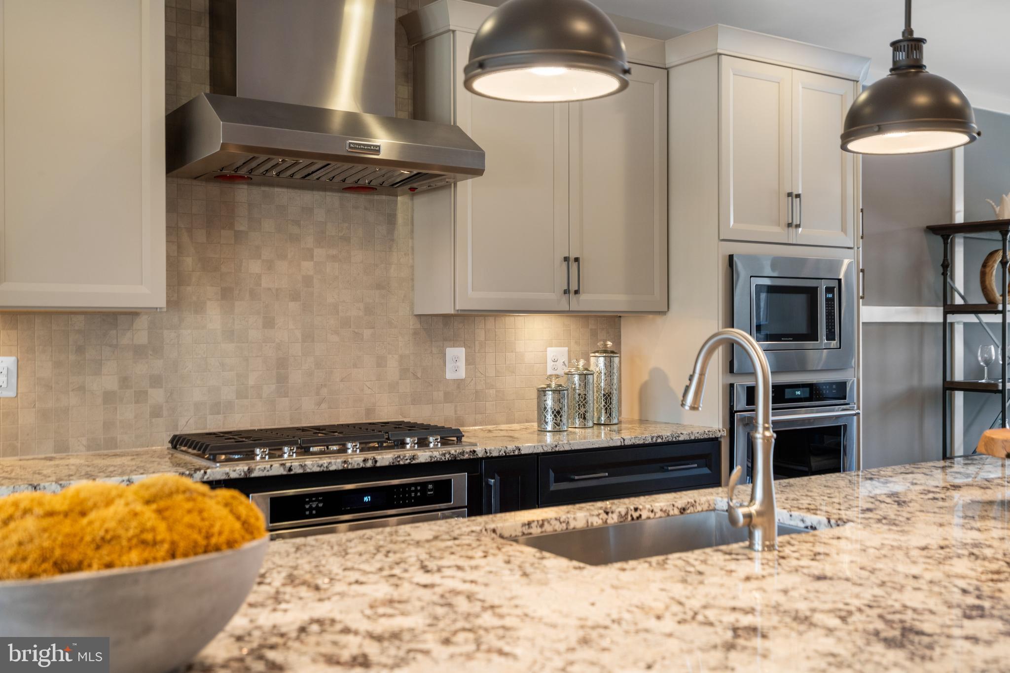 BRAMBLETON TOWN CENTER - Residential