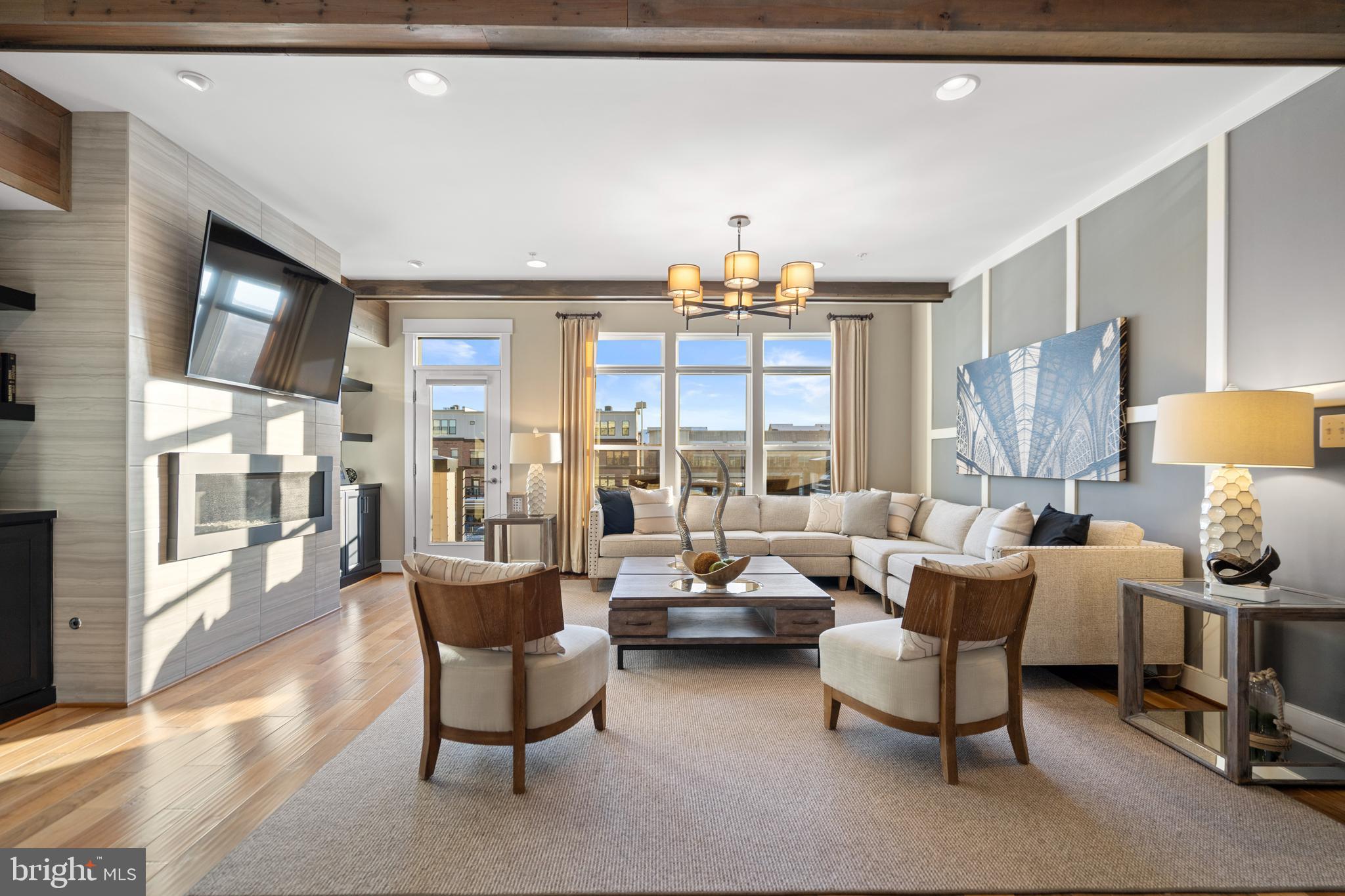 BRAMBLETON TOWN CENTER - Residential