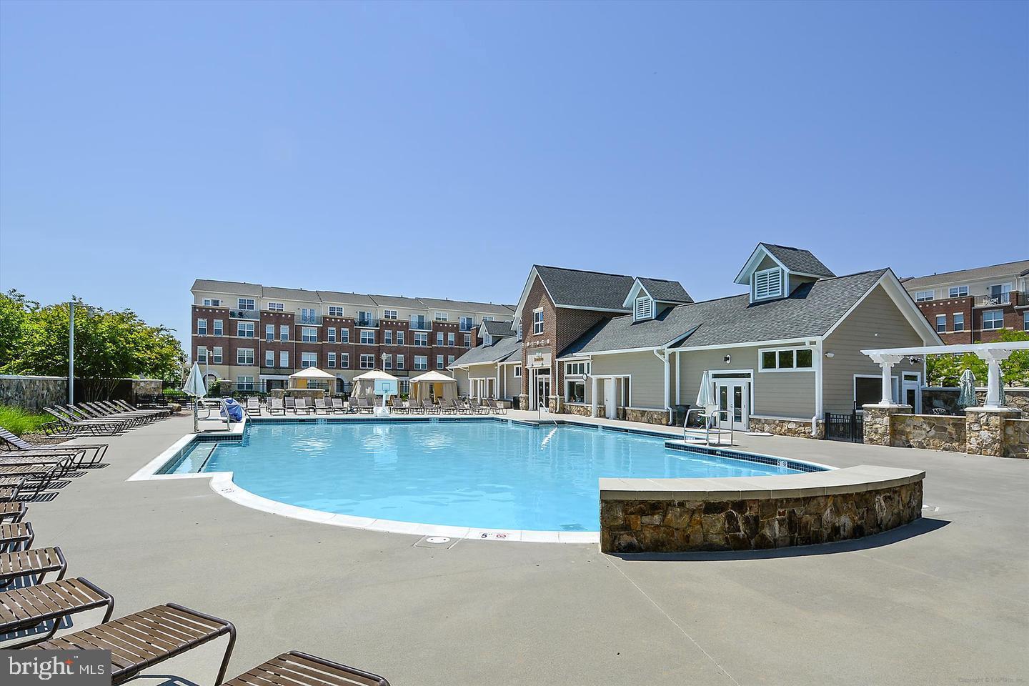 BRAMBLETON TOWN CENTER - Residential