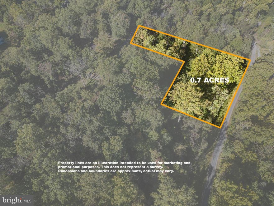 Perked for 3 bedrooms, this .7 buildable lot is comprised of 4 platted lots in Gate 4 of Shannondale. Gentle hillside with access off both Sunset Lane and Signal Hill Ln. Shenandoah River and Appalachian Trail access just a few minutes down the road! Shannondale has no HOA.