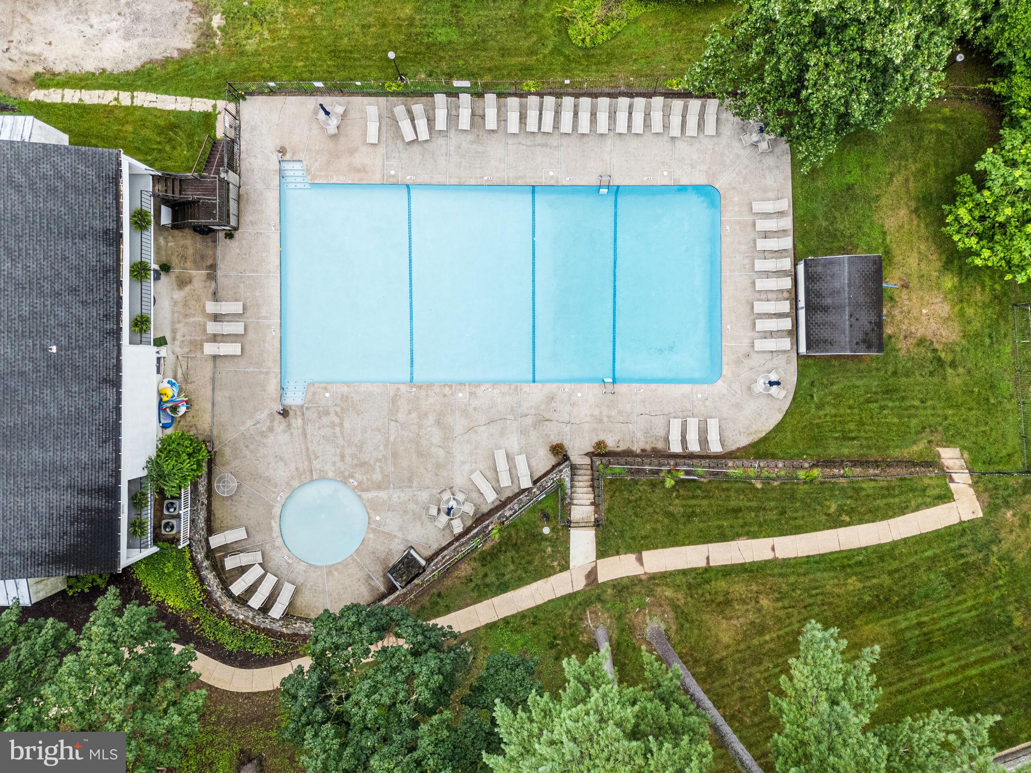 GREENE COUNTRIE VI - Residential