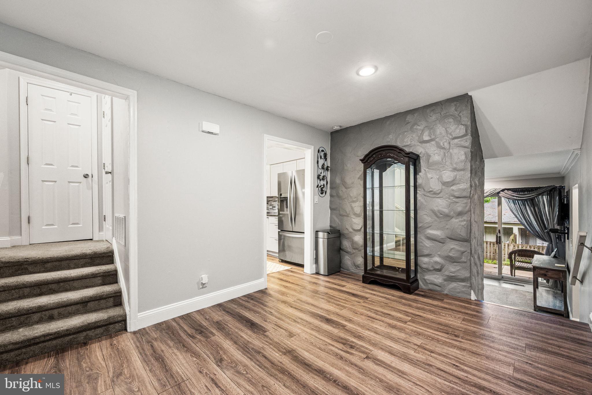 GREENE COUNTRIE VI - Residential