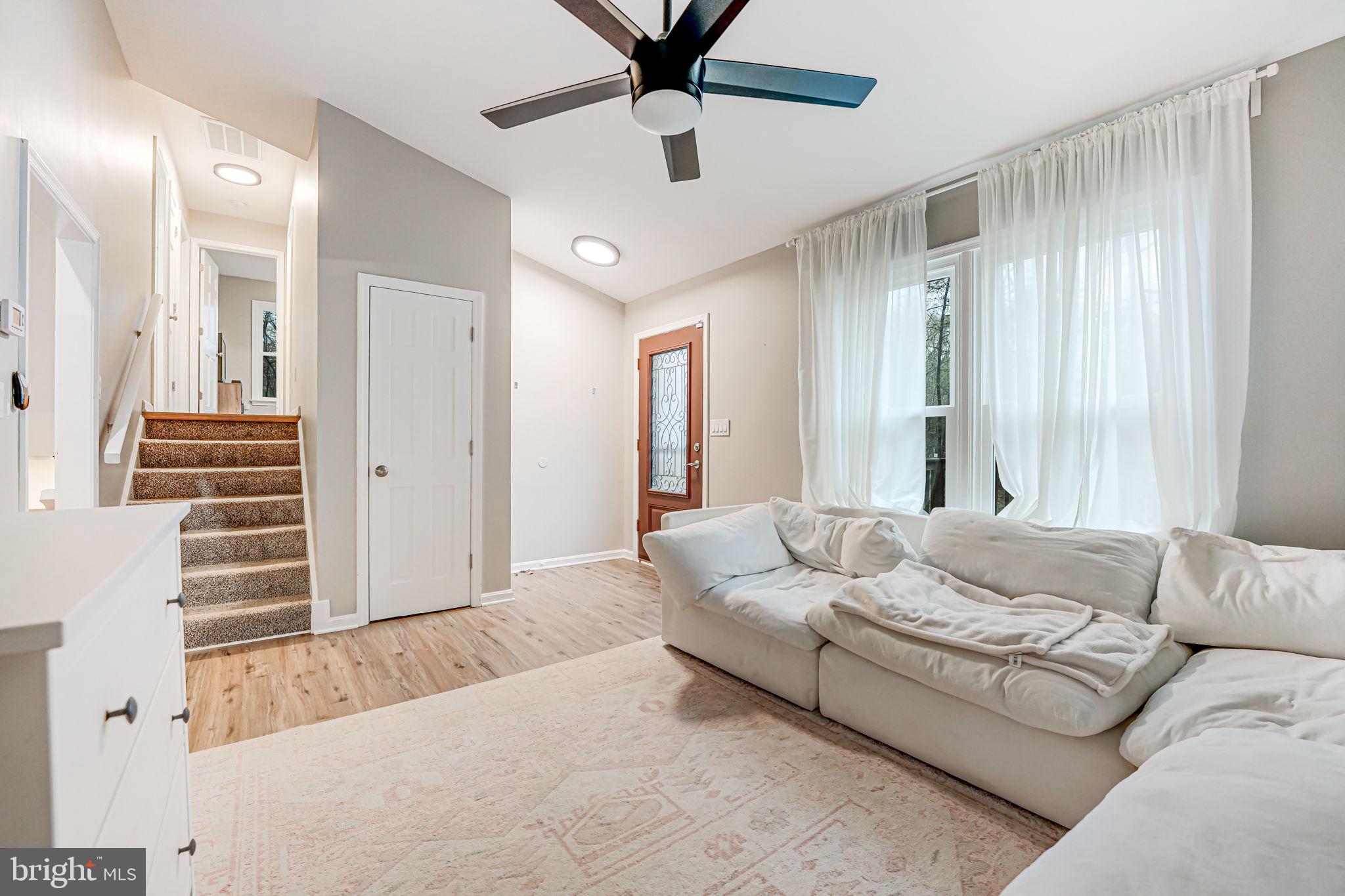 SHADE TREE - Residential