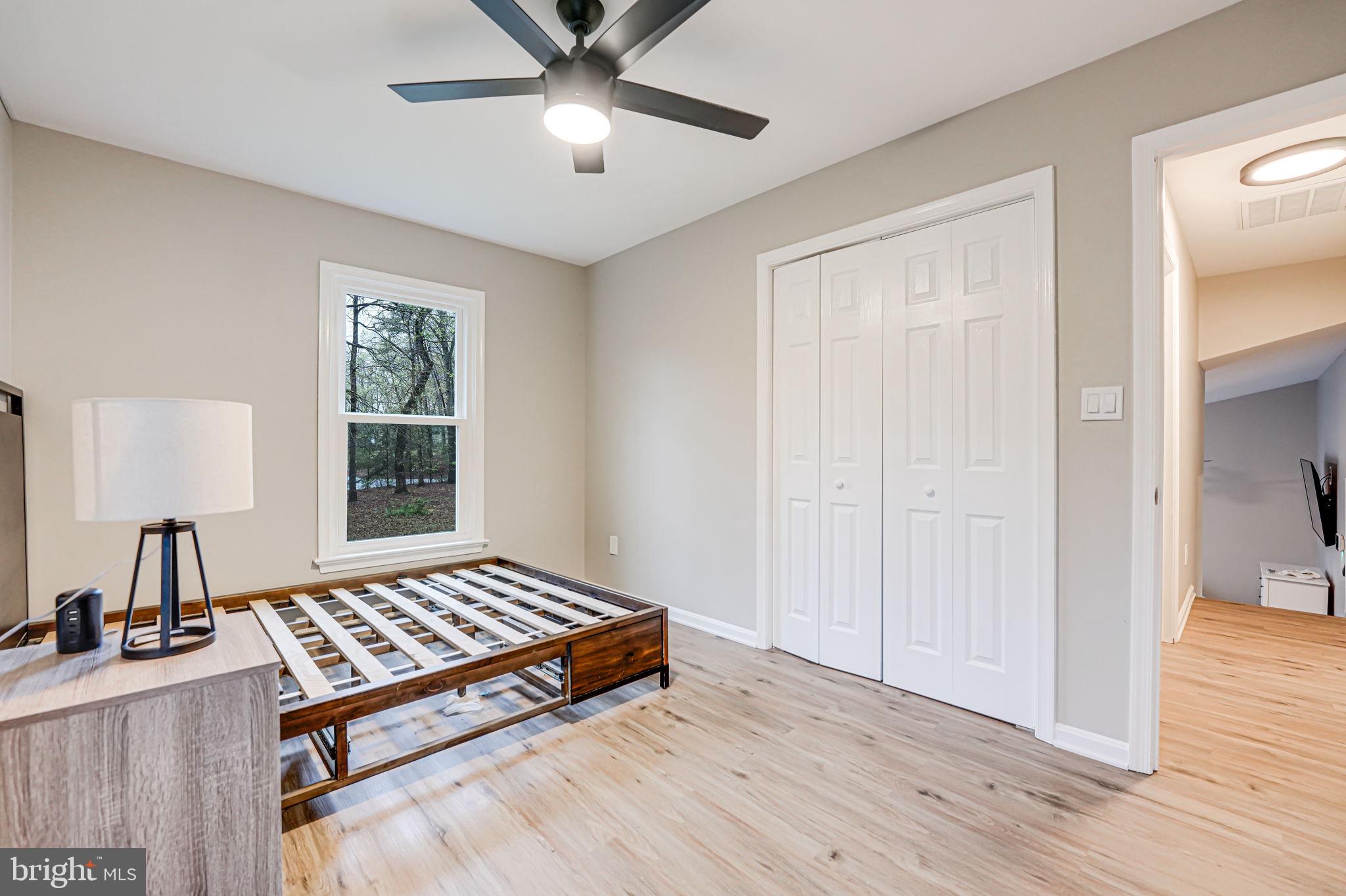 SHADE TREE - Residential