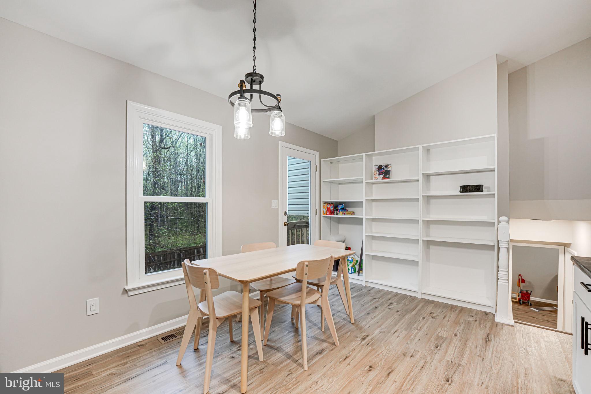 SHADE TREE - Residential