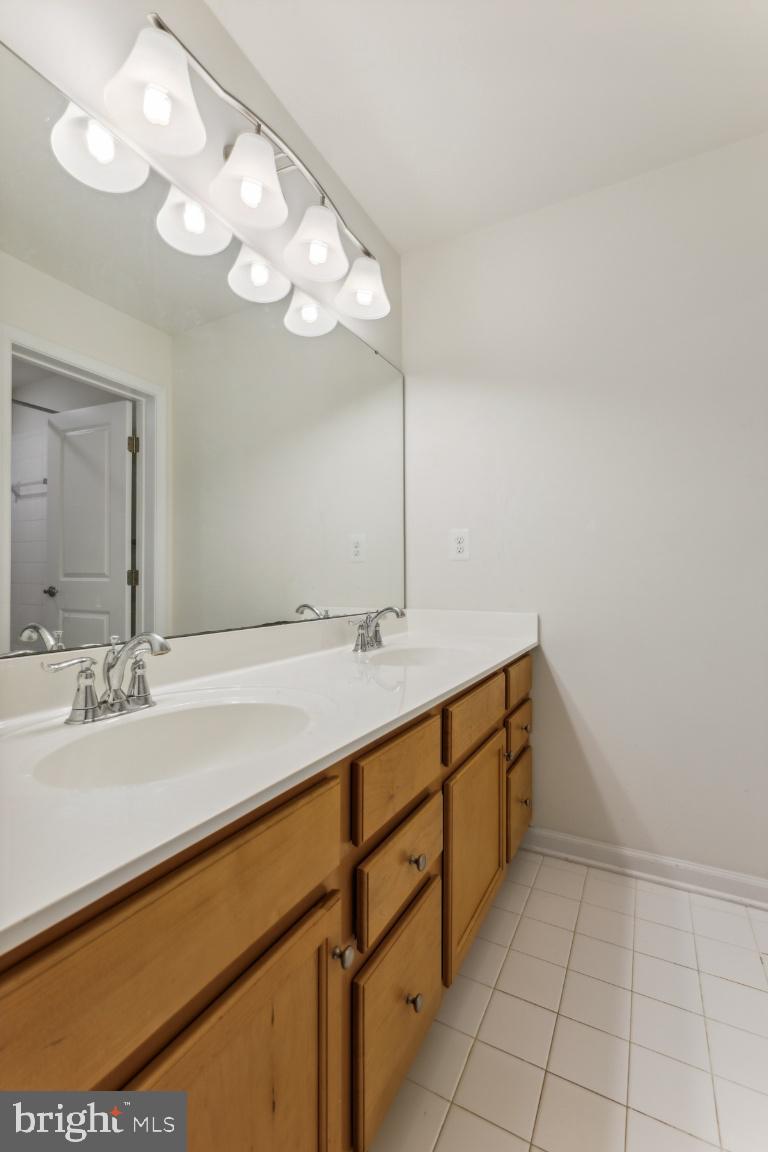 WESTRIDGE - Residential Lease