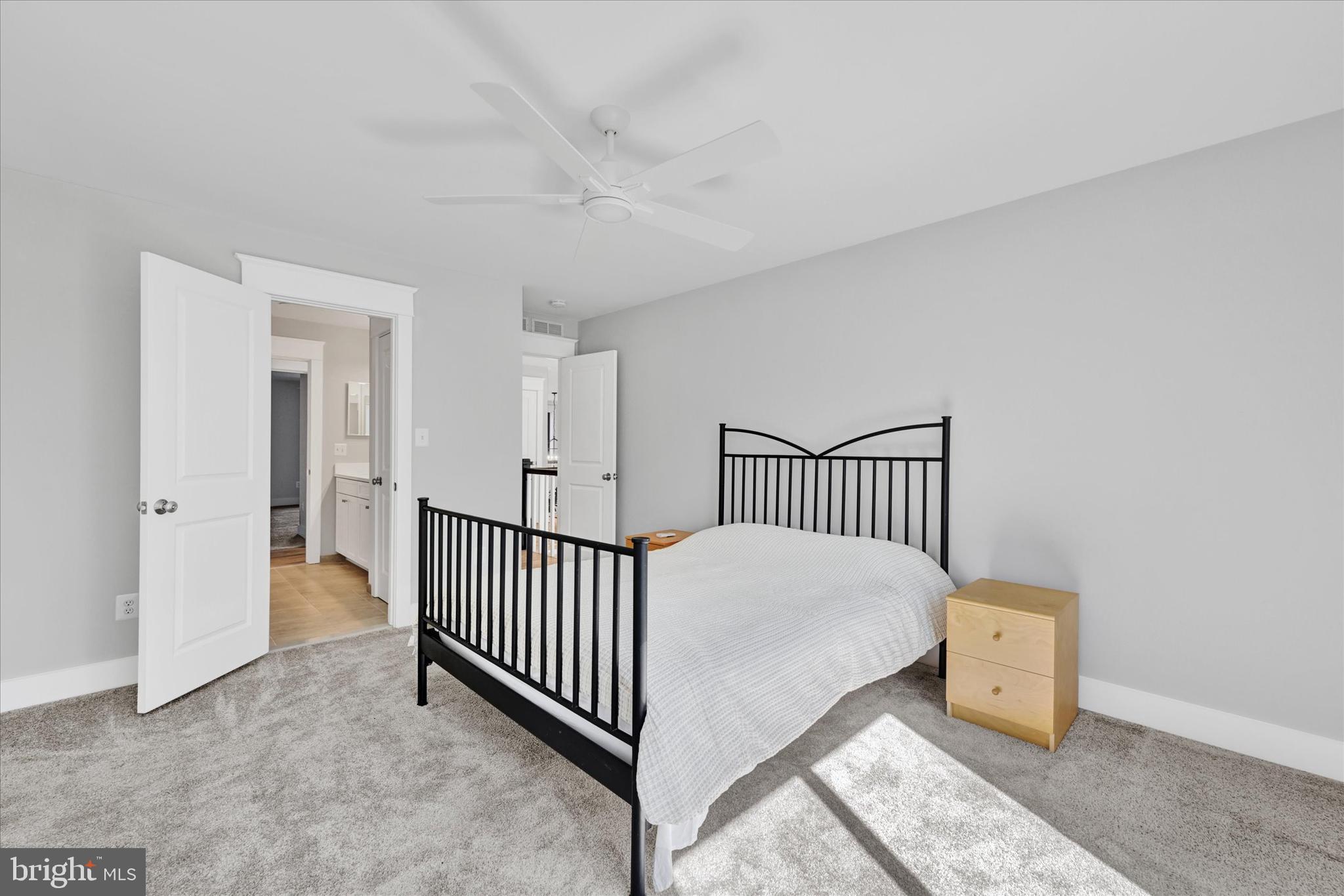 HOMESTEAD ON THE SEVERN - Residential