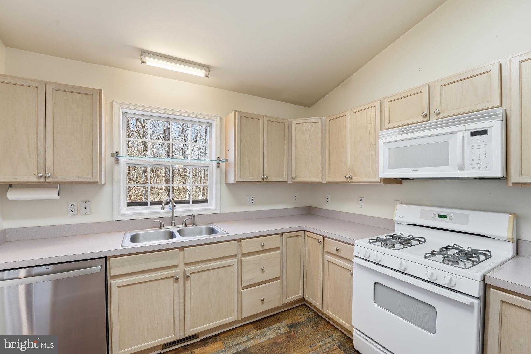 ZADEAN HILLS - Residential