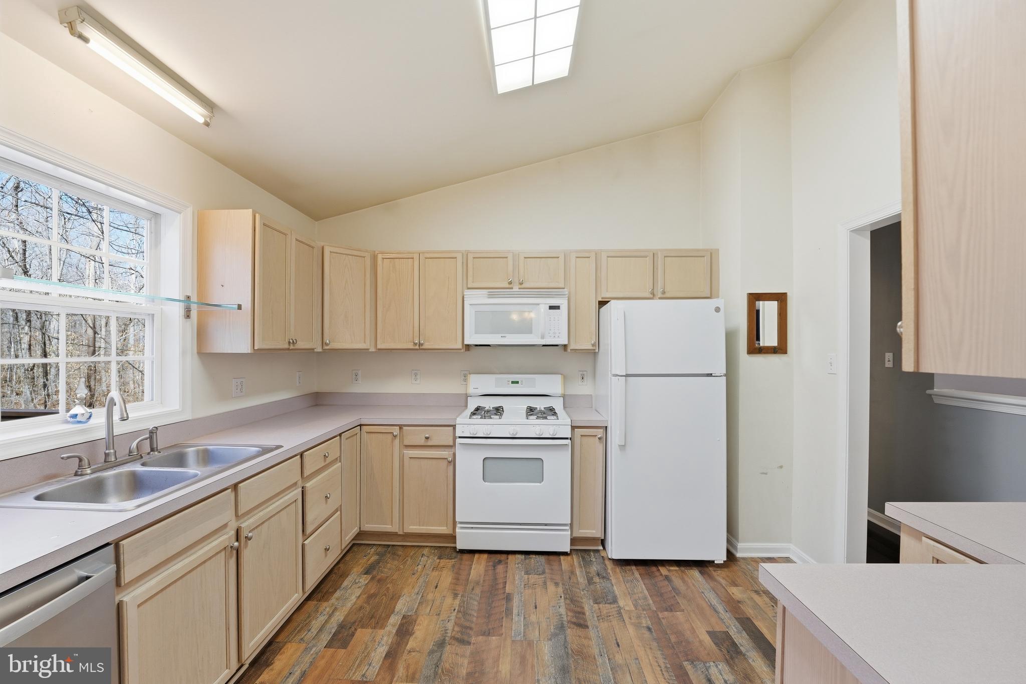 ZADEAN HILLS - Residential