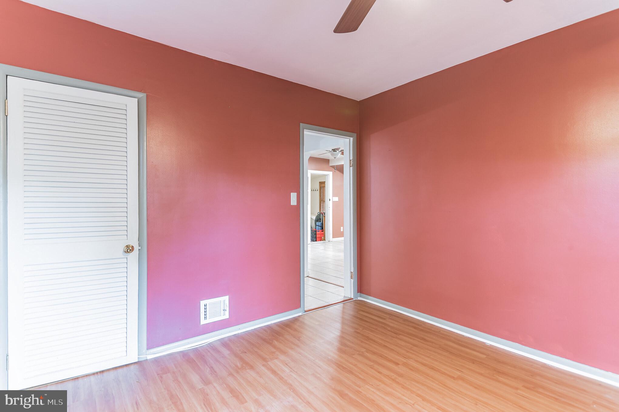 BAUERNSCHMIDT MANOR - Residential