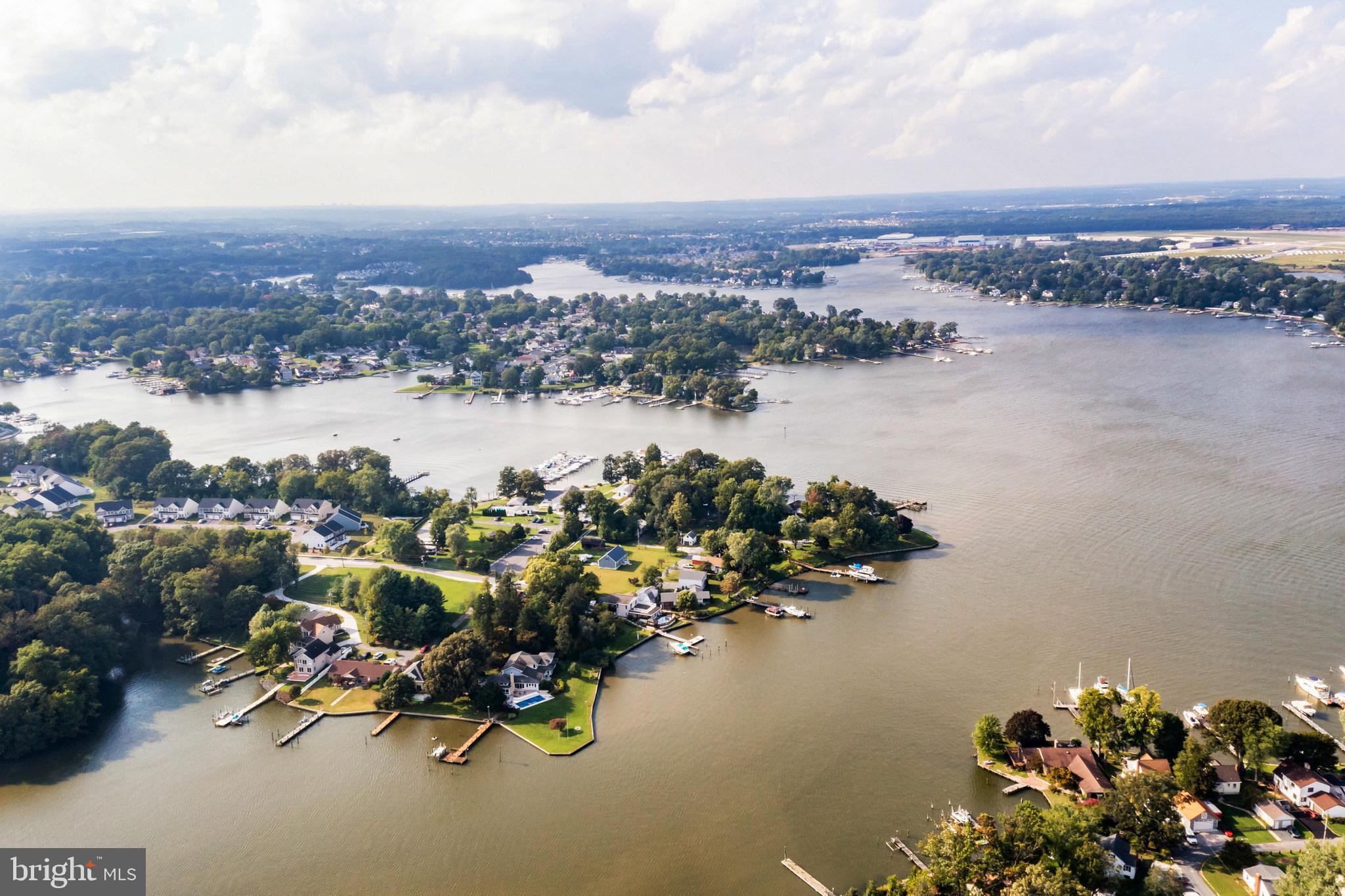 BAUERNSCHMIDT MANOR - Residential