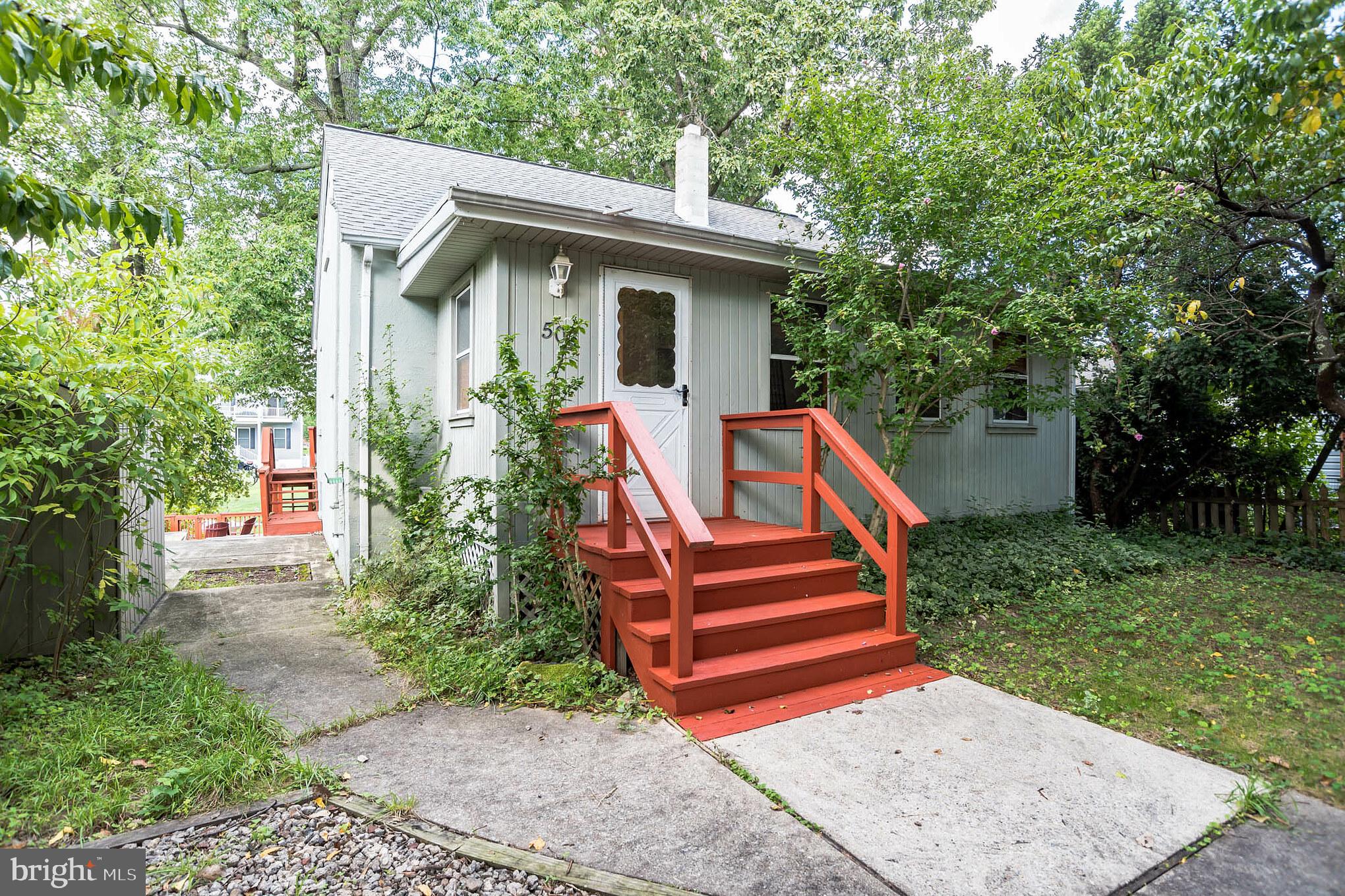 BAUERNSCHMIDT MANOR - Residential