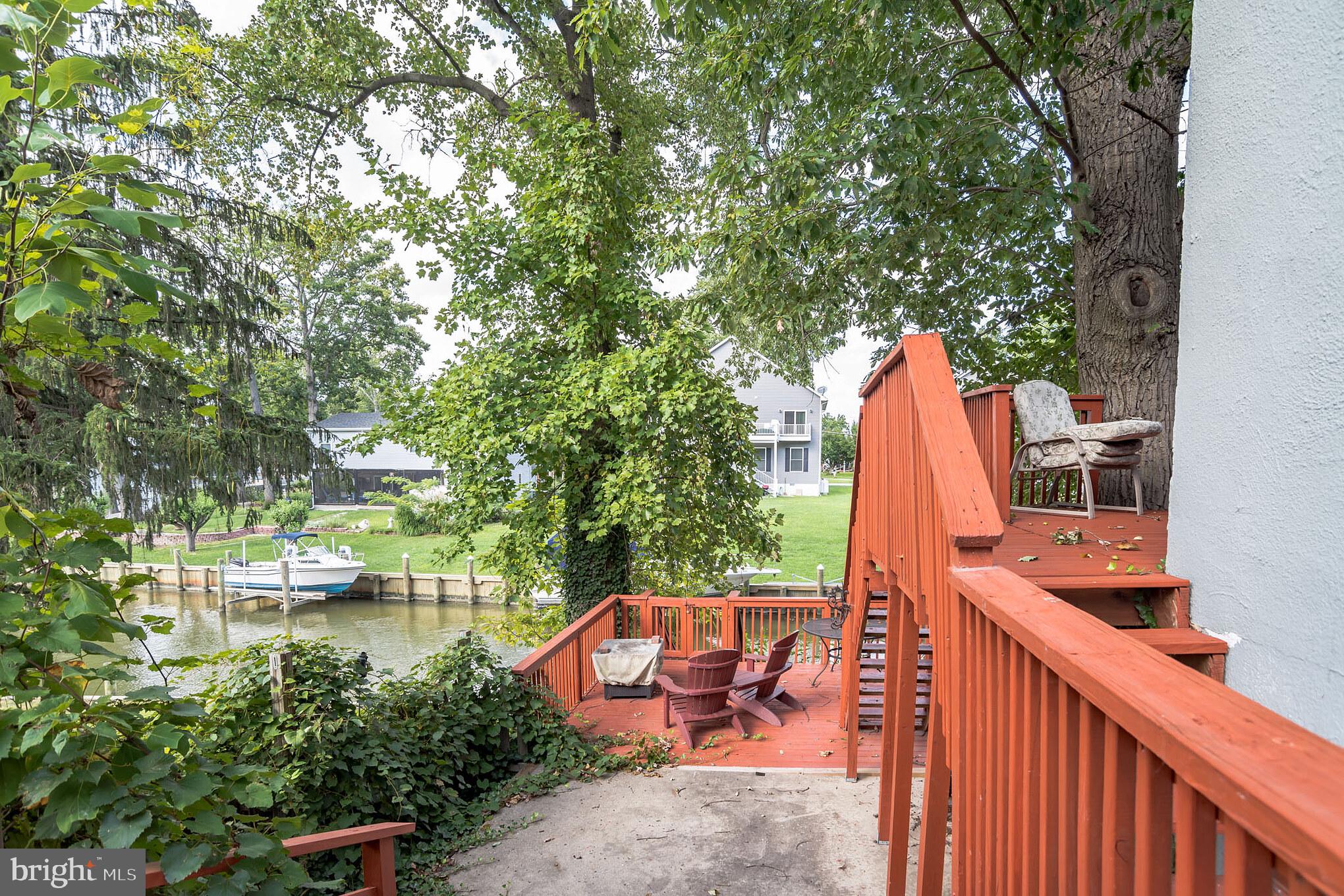 BAUERNSCHMIDT MANOR - Residential