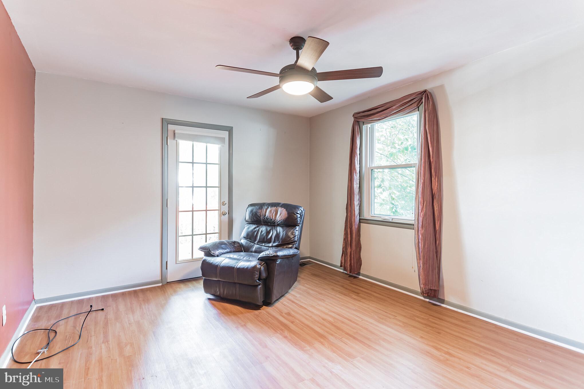 BAUERNSCHMIDT MANOR - Residential