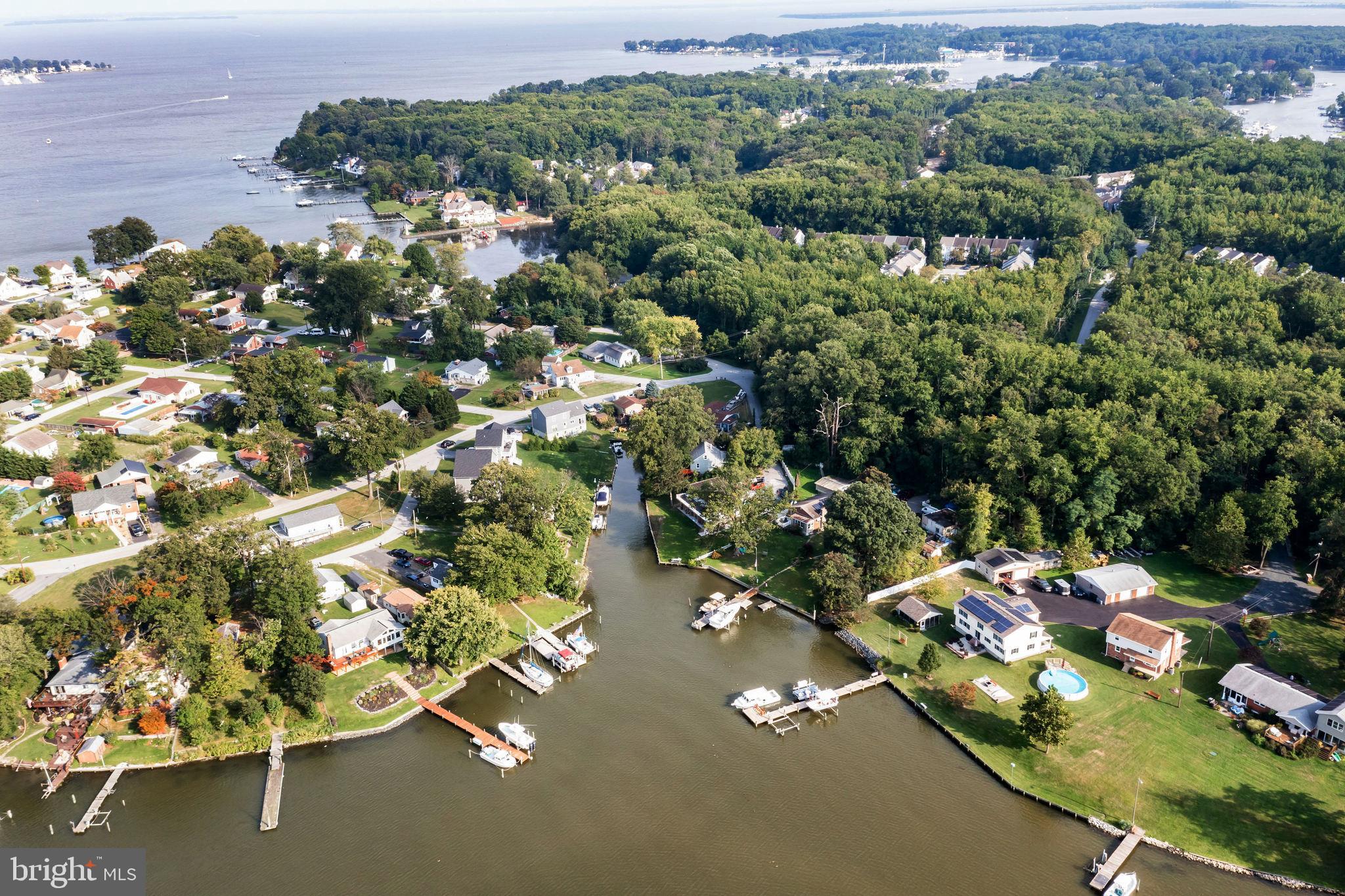 BAUERNSCHMIDT MANOR - Residential