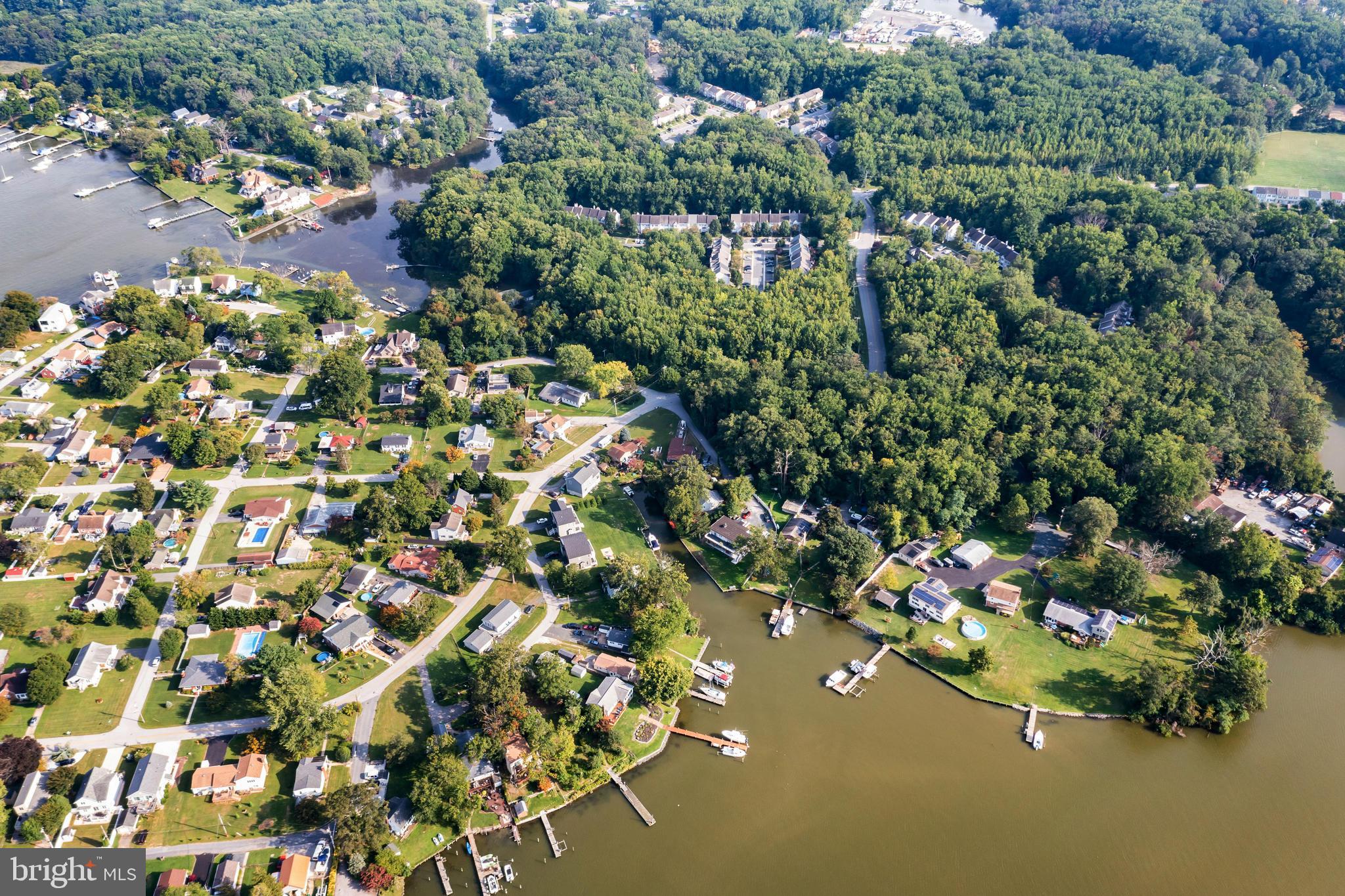 BAUERNSCHMIDT MANOR - Residential