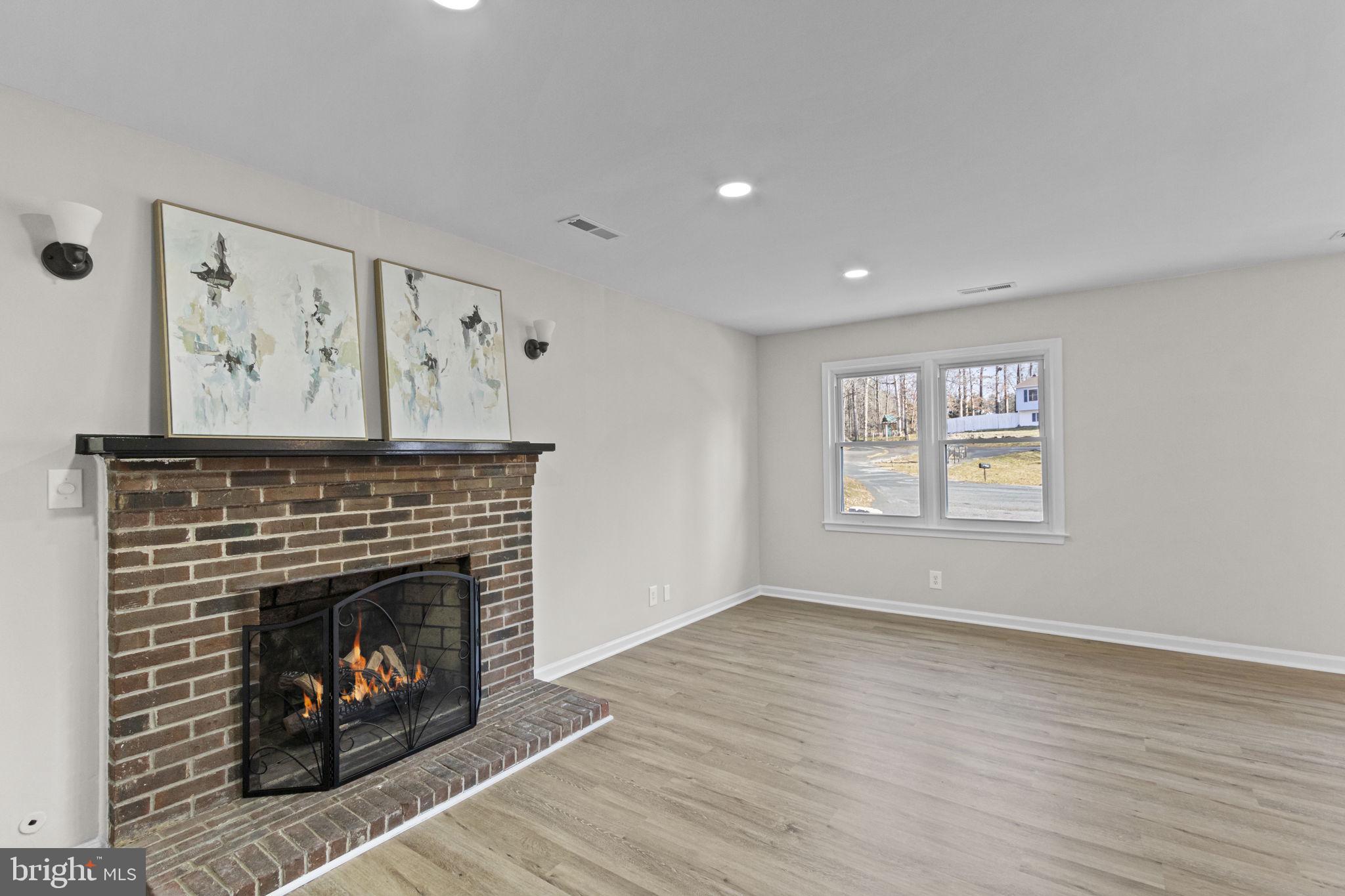 CHANCELLOR GARDENS - Residential