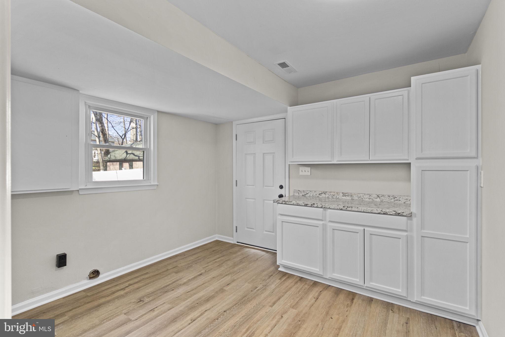 CHANCELLOR GARDENS - Residential