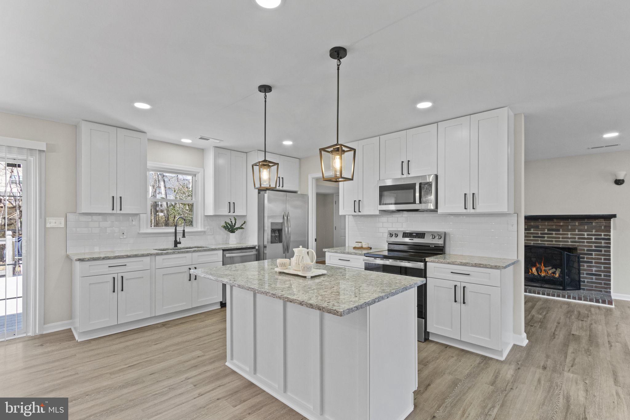 CHANCELLOR GARDENS - Residential