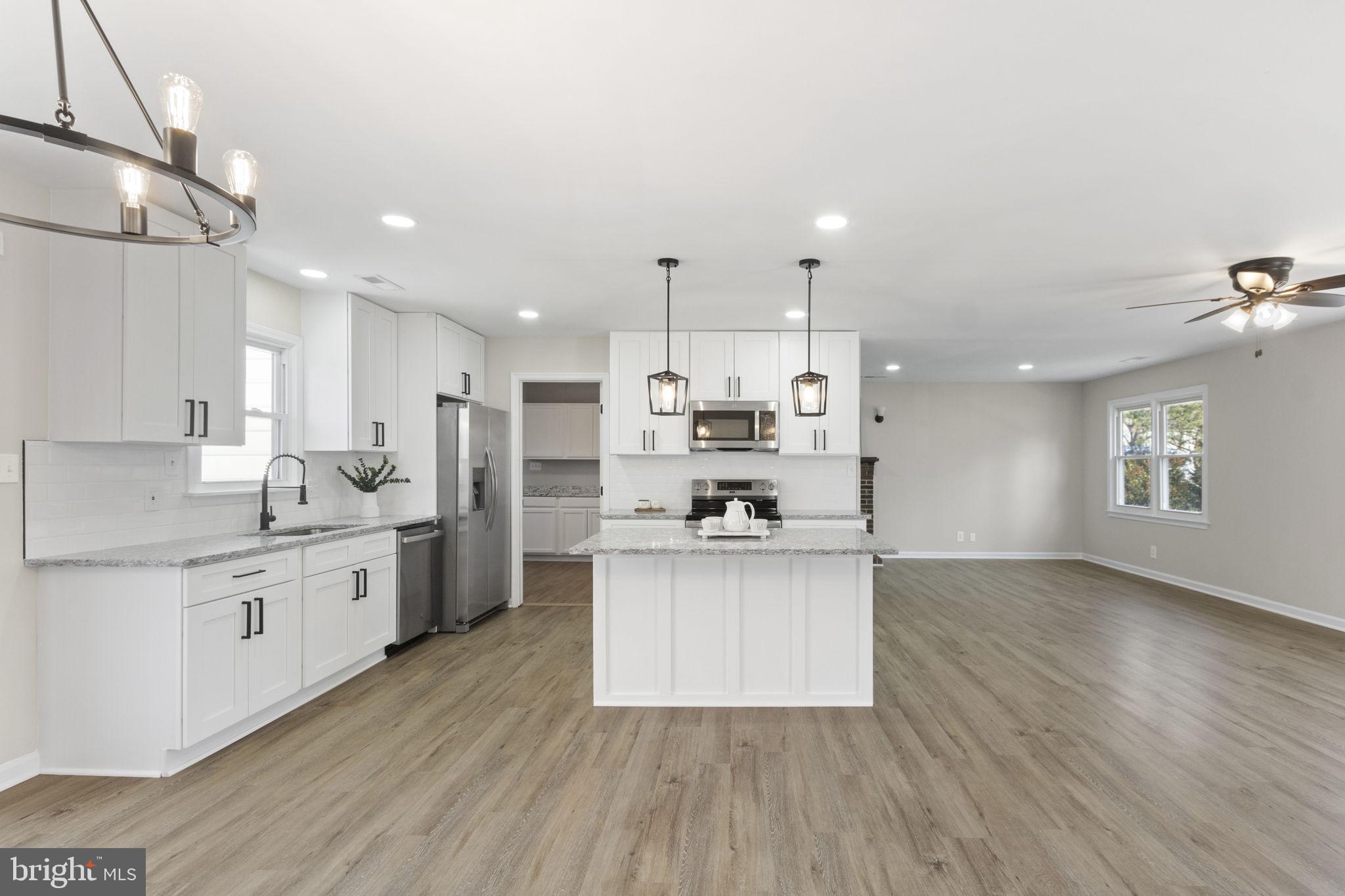 CHANCELLOR GARDENS - Residential