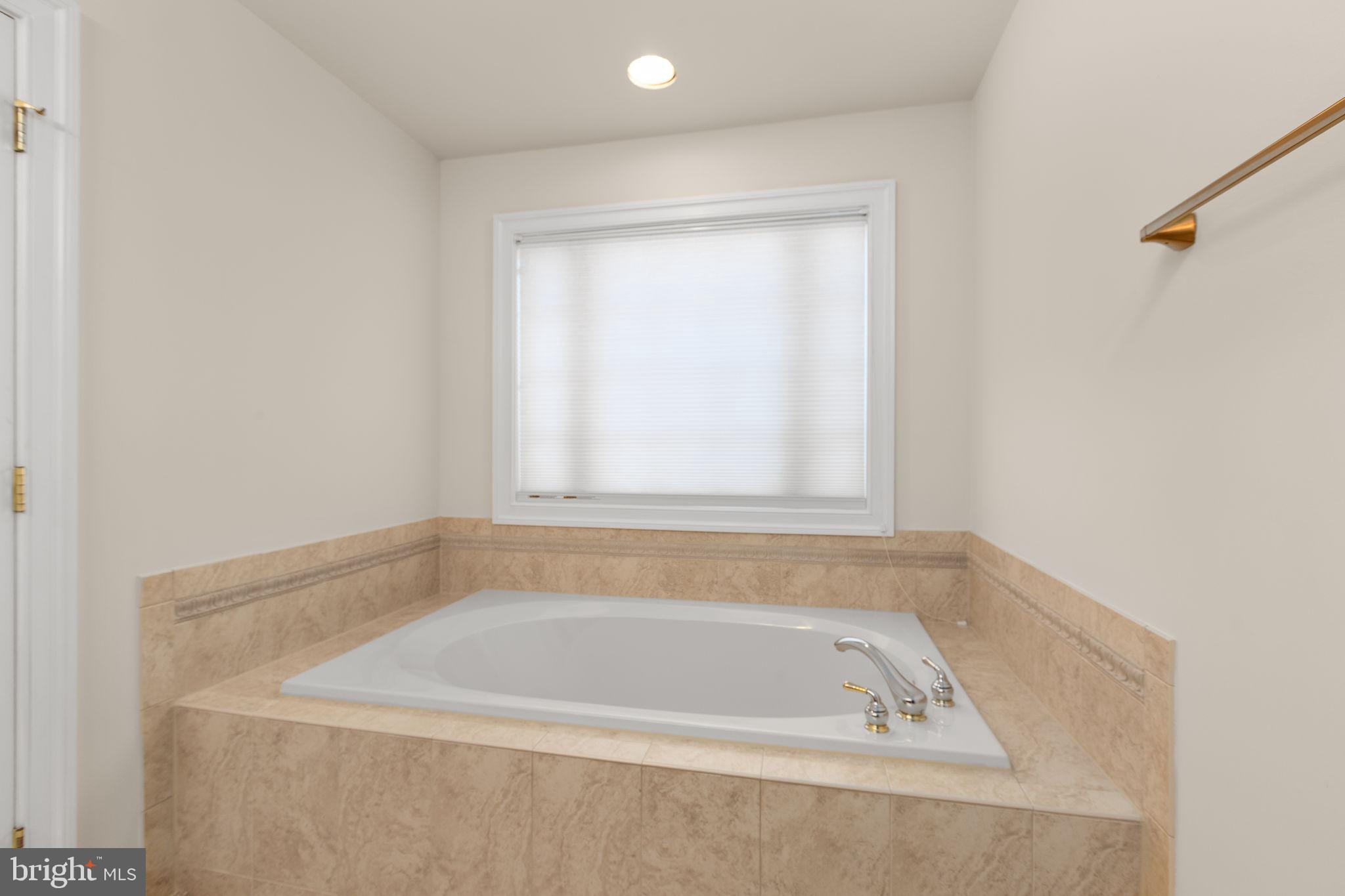 SHELLFIELD SHORES - Residential