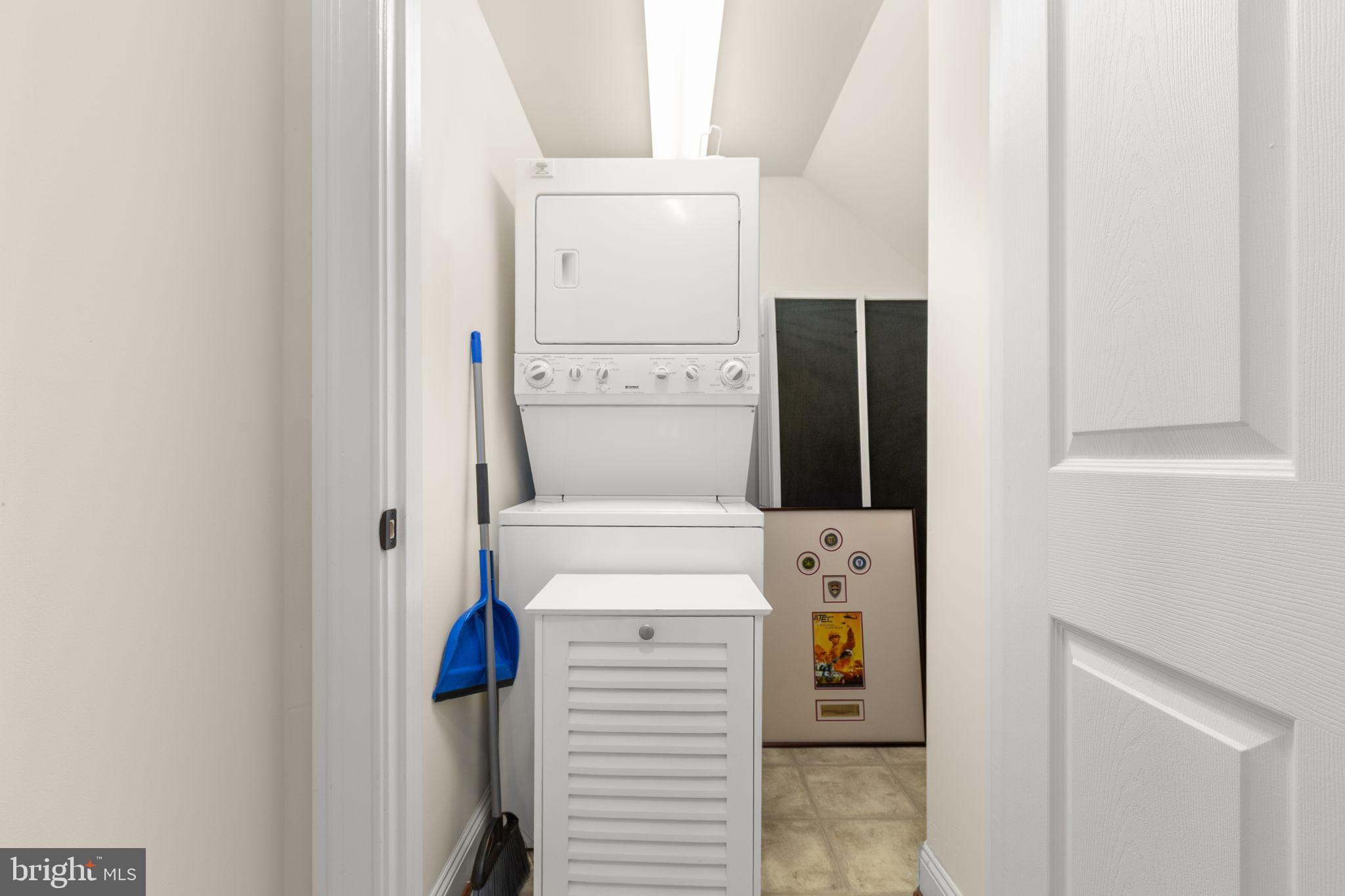 SHELLFIELD SHORES - Residential