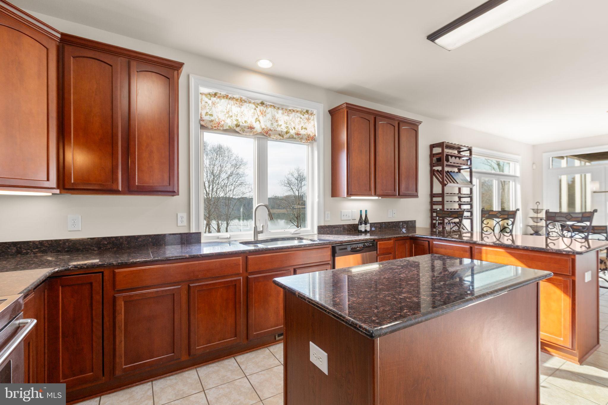 SHELLFIELD SHORES - Residential