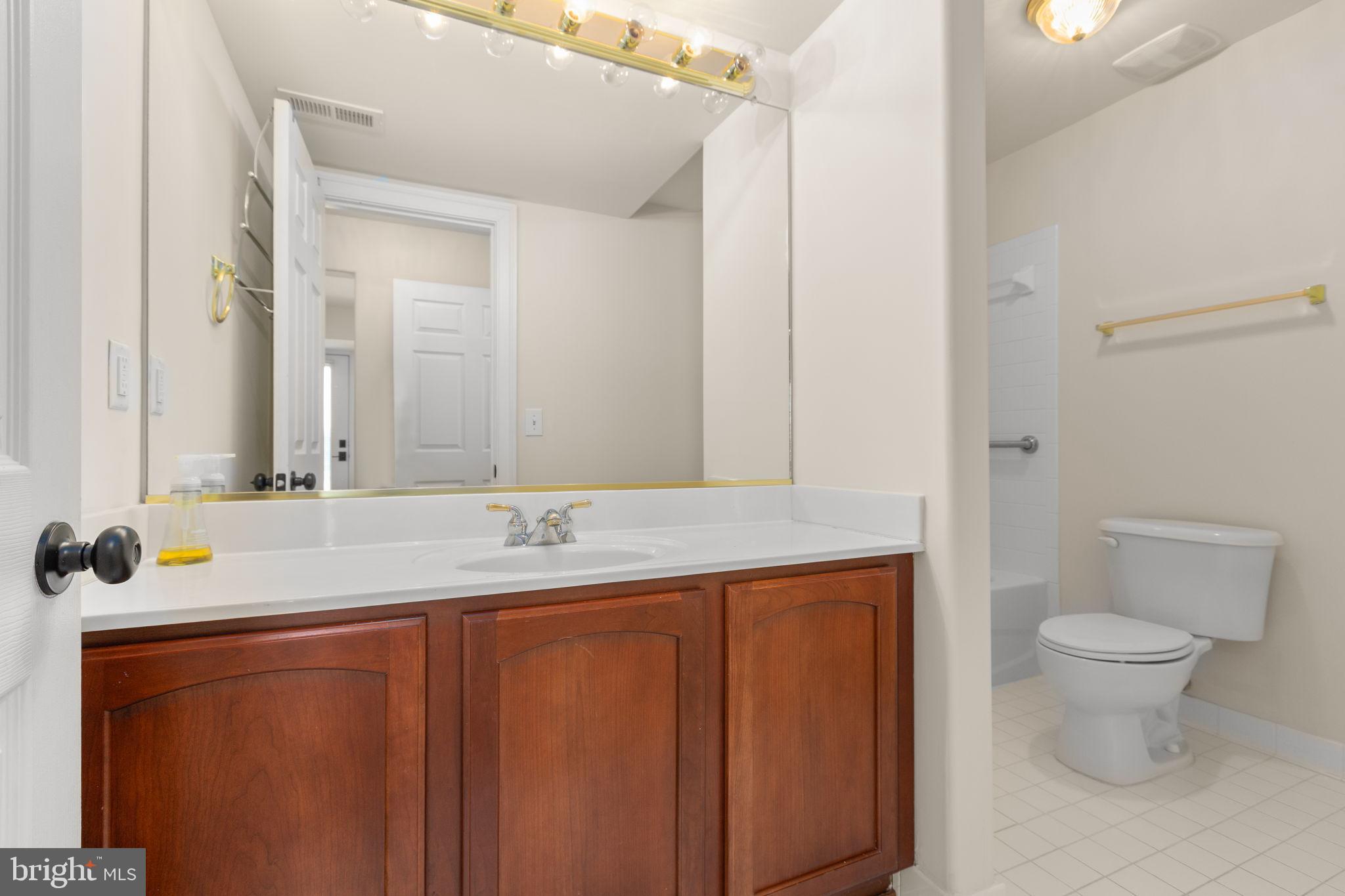 SHELLFIELD SHORES - Residential