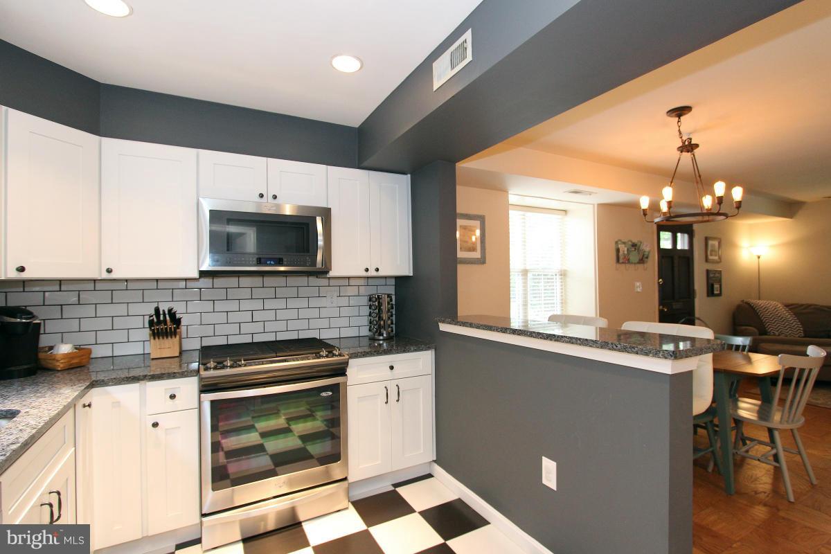 FAIRLINGTON TOWNE - Residential