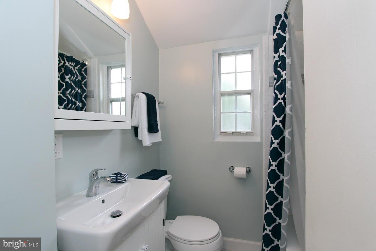 FAIRLINGTON TOWNE - Residential