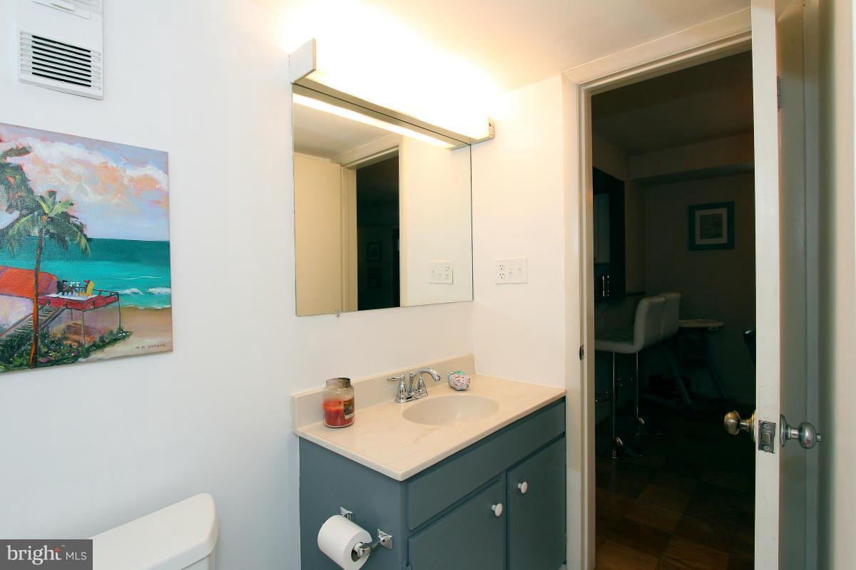 FAIRLINGTON TOWNE - Residential