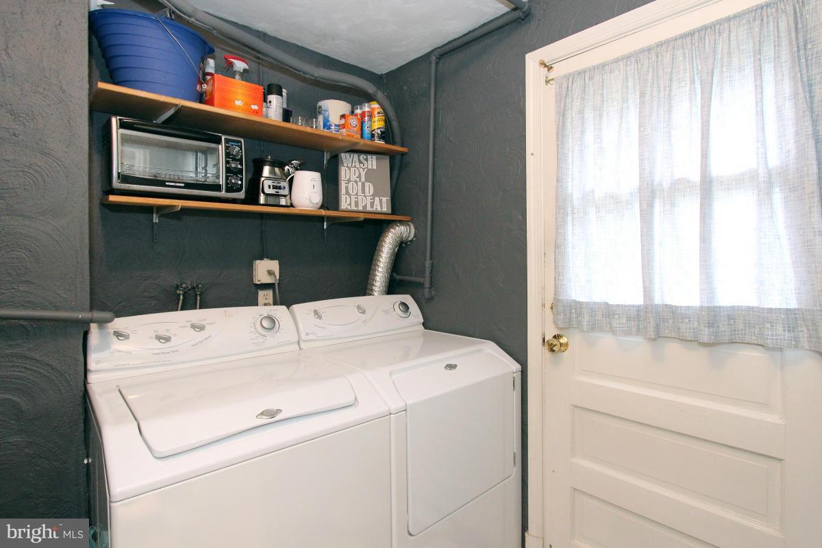 FAIRLINGTON TOWNE - Residential