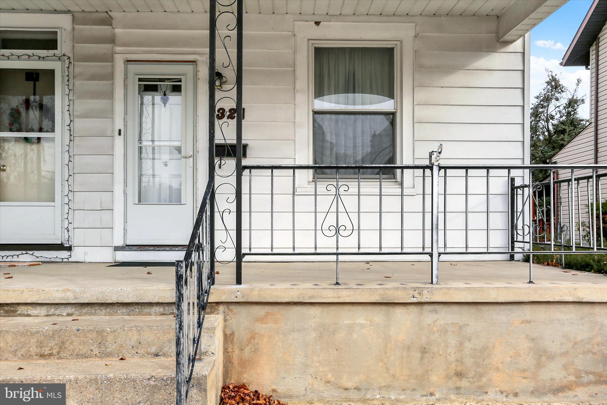 NEW CUMBERLAND BOROUGH - Residential