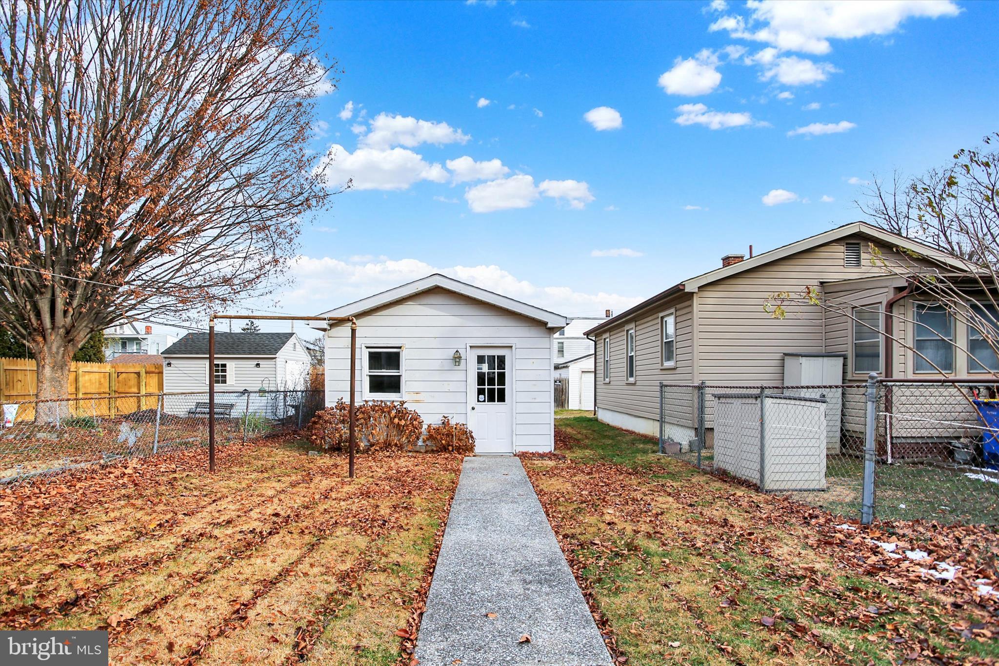 NEW CUMBERLAND BOROUGH - Residential