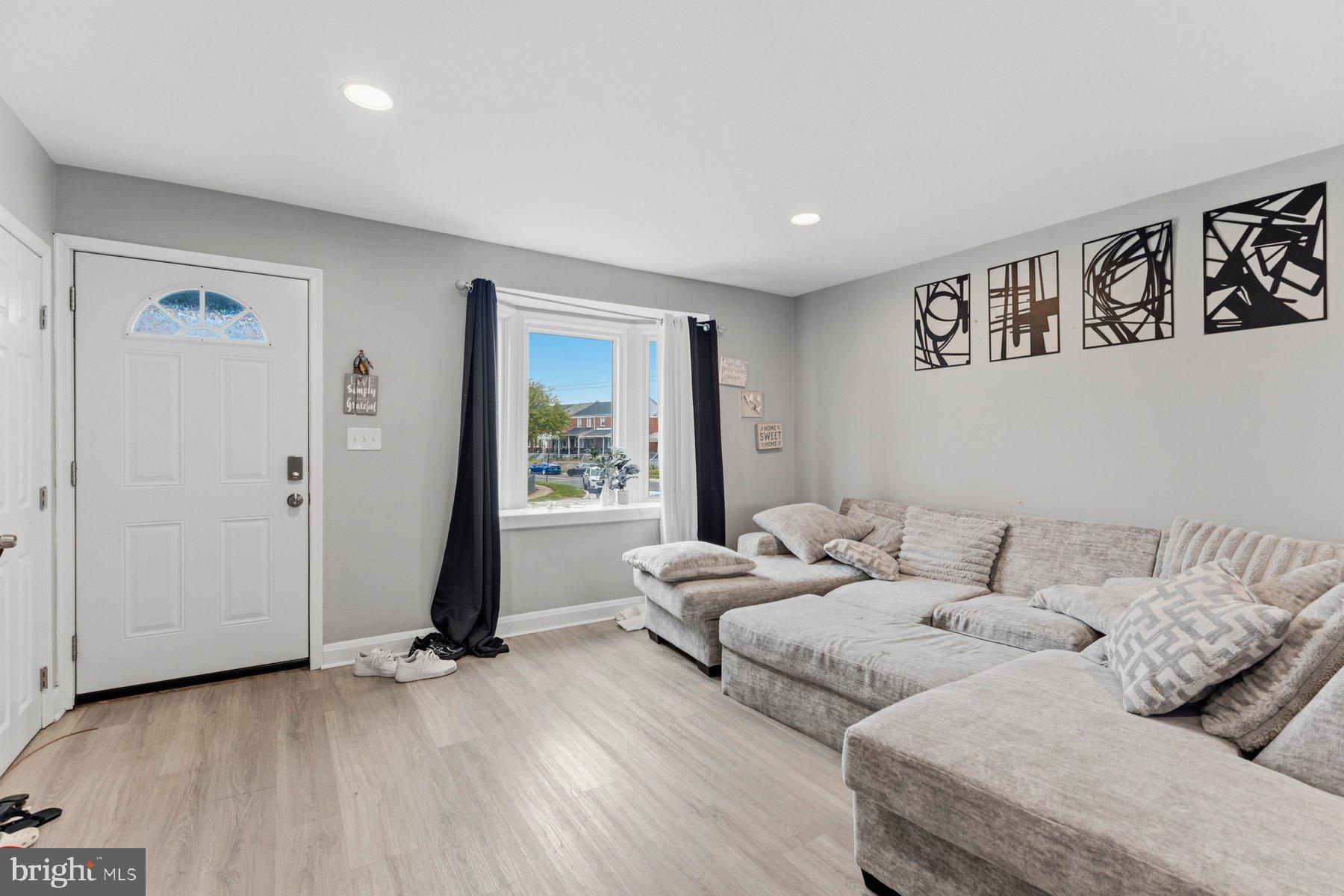 WEST INVERNESS - Residential