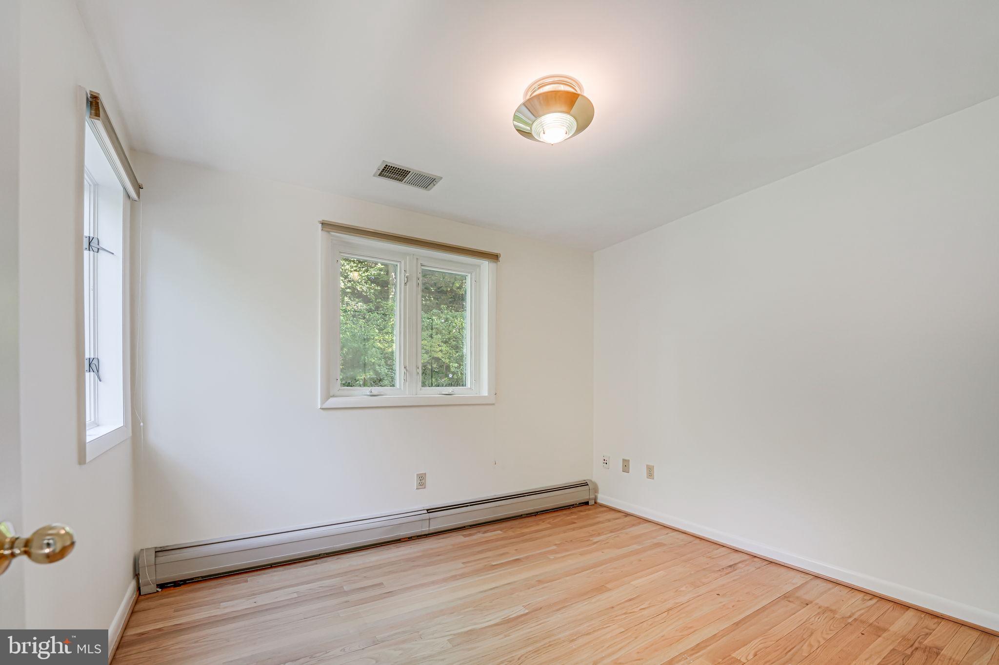 BELLEVUE FOREST - Residential