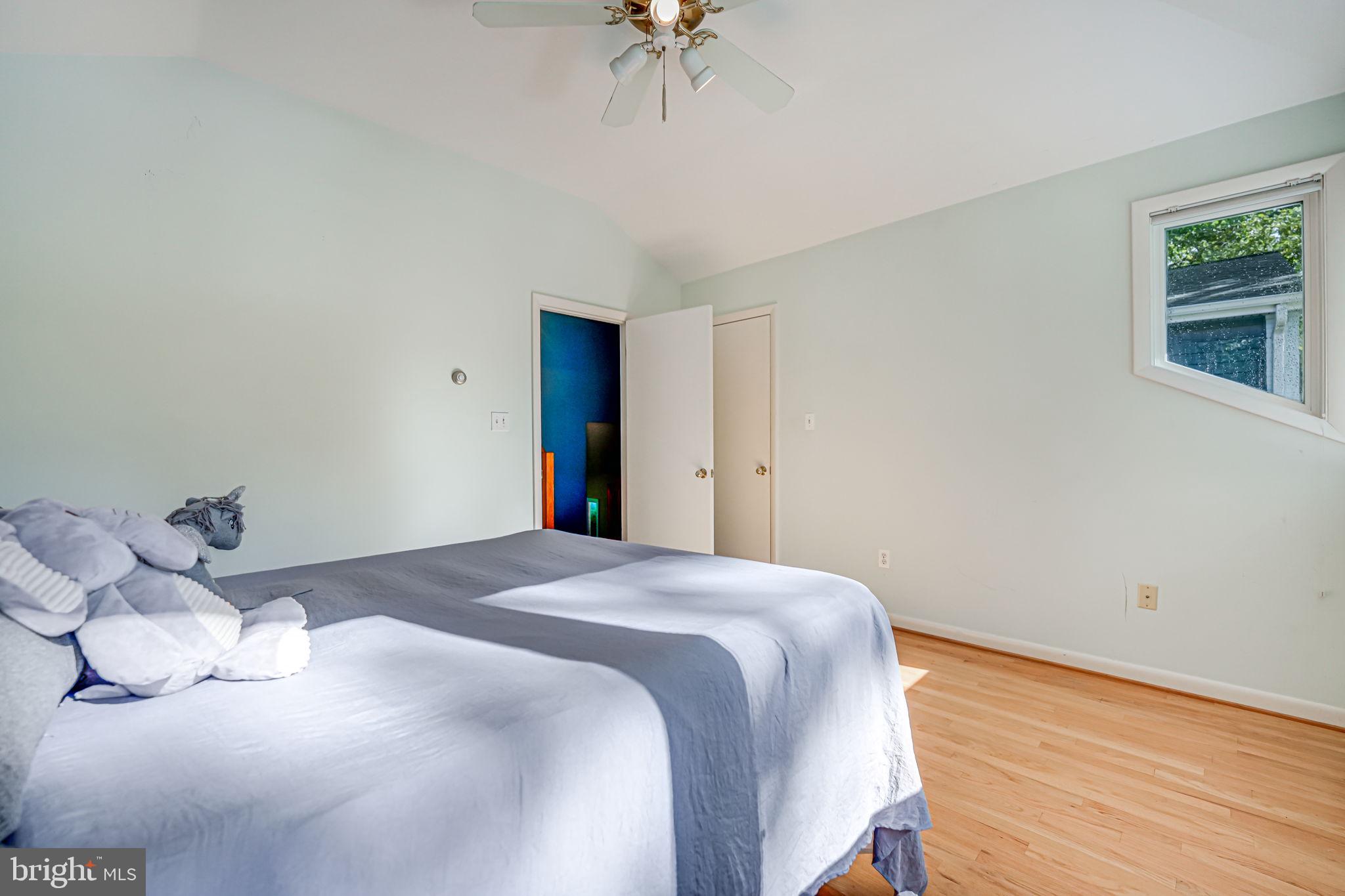 BELLEVUE FOREST - Residential