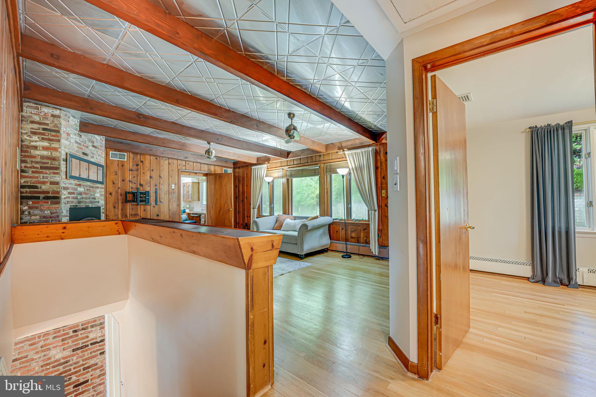 BELLEVUE FOREST - Residential