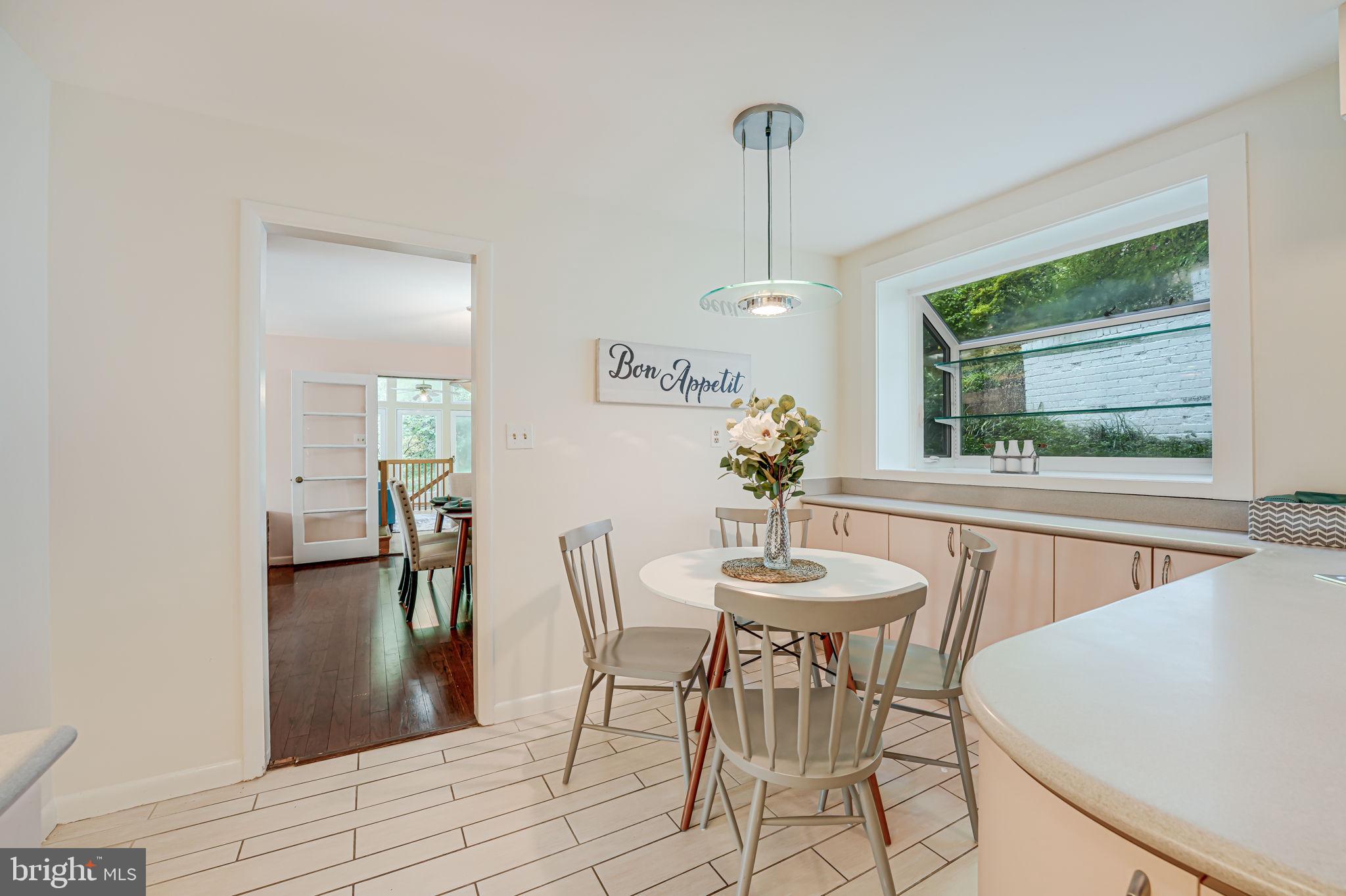 BELLEVUE FOREST - Residential