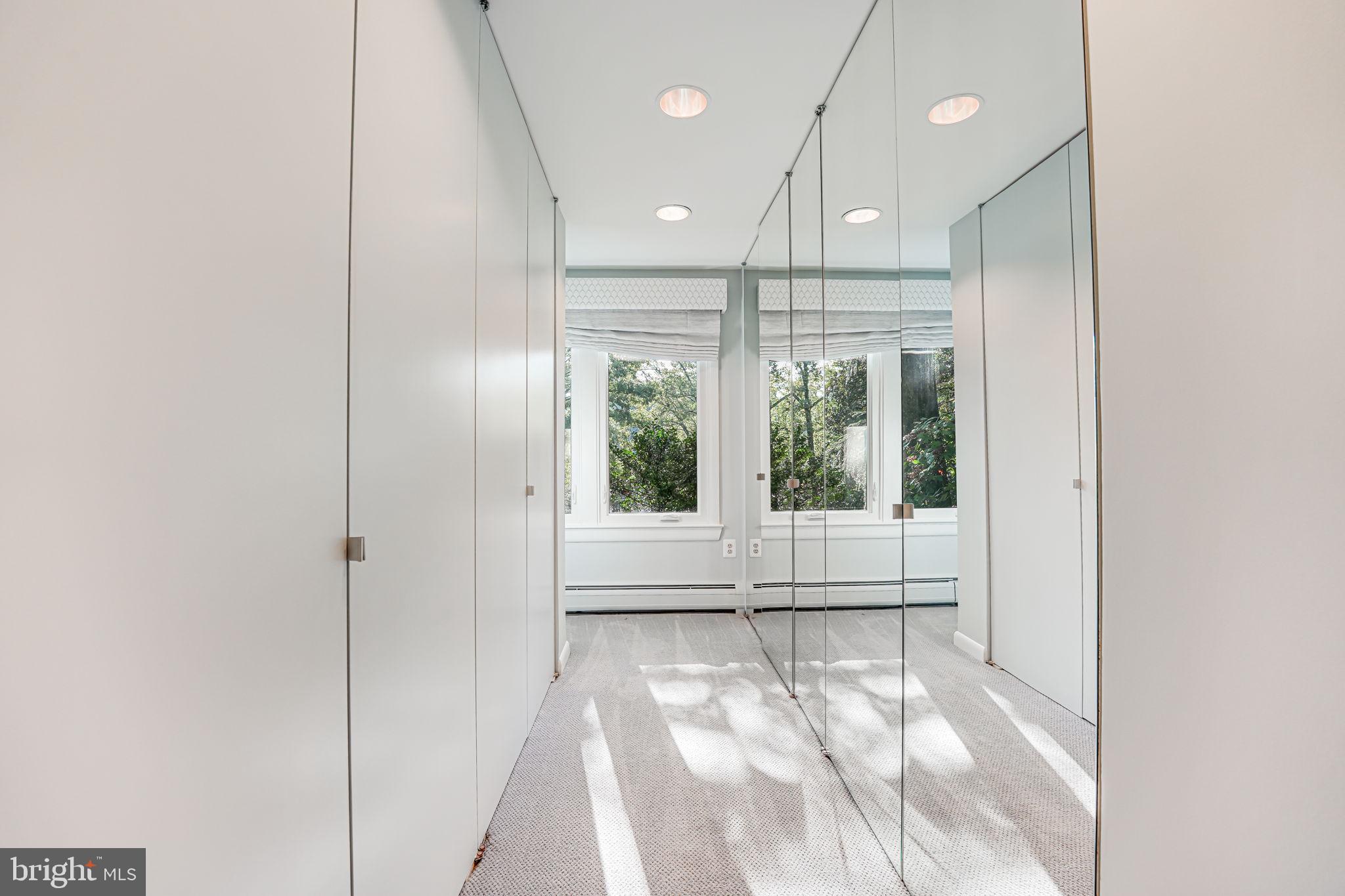 BELLEVUE FOREST - Residential