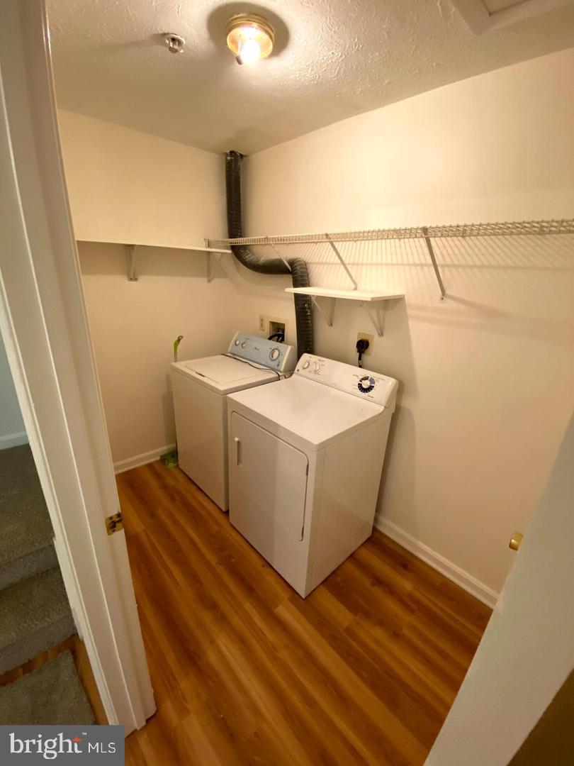 THE COURTS - Residential