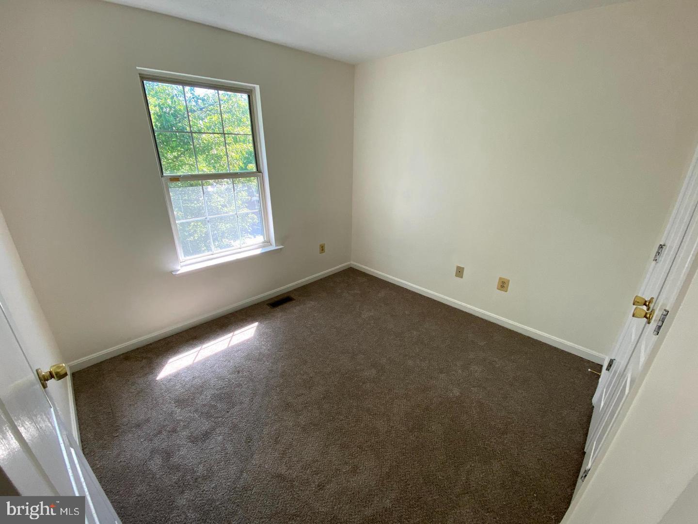 THE COURTS - Residential