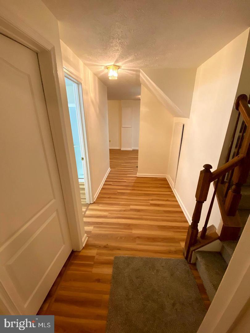 THE COURTS - Residential